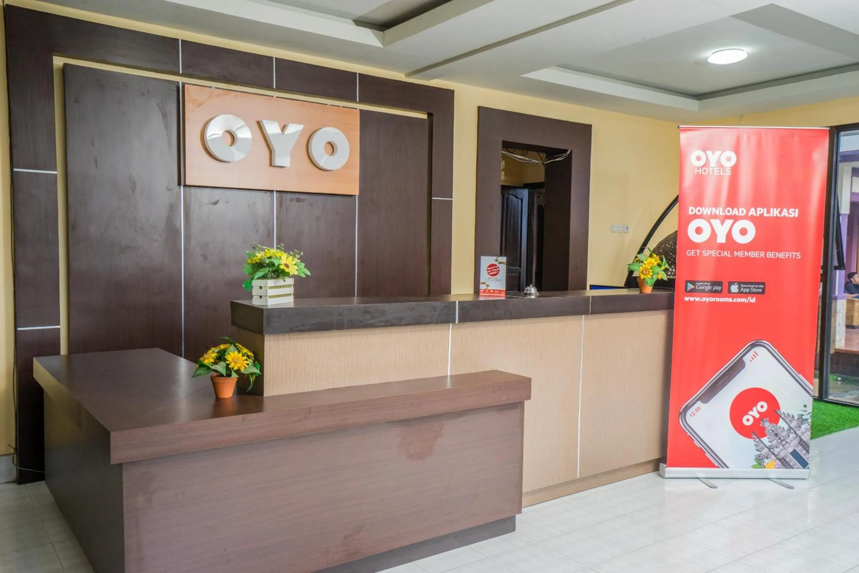 Lobby or reception in Hotel O Central Batu Near Jatim Park 3 Formerly Bunga Matahari Hotel