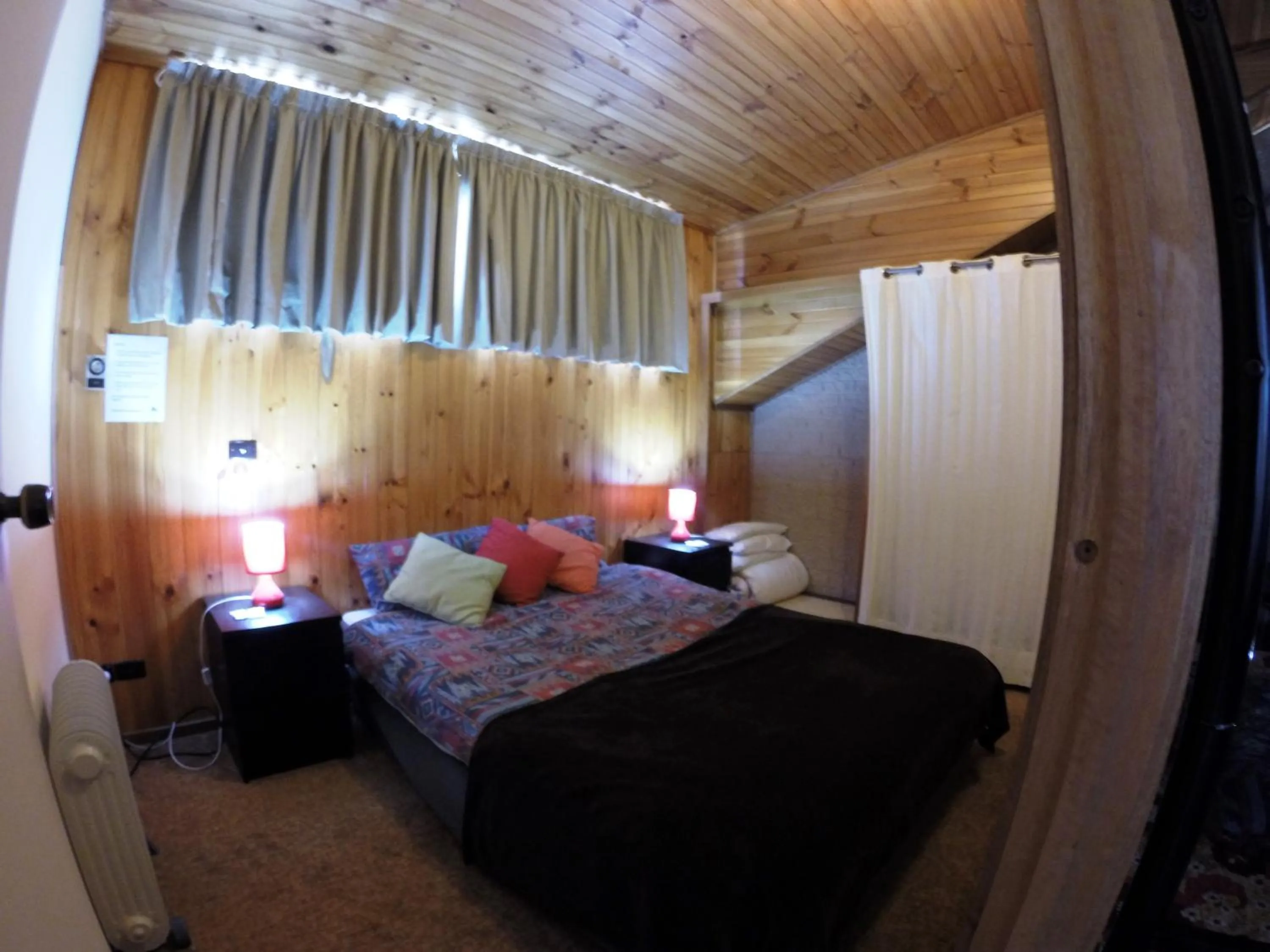 Bed in Alpine Retreat Mt Buller