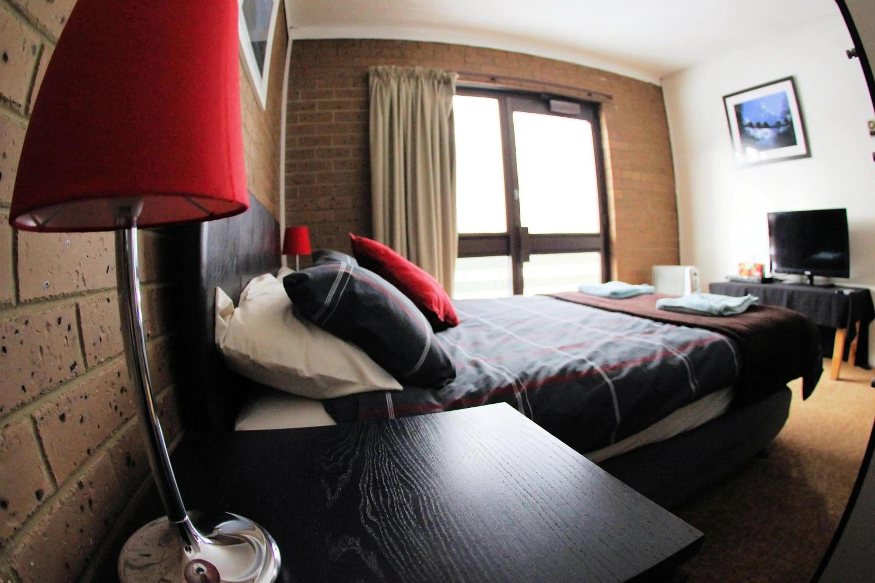 Bed in Alpine Retreat Mt Buller