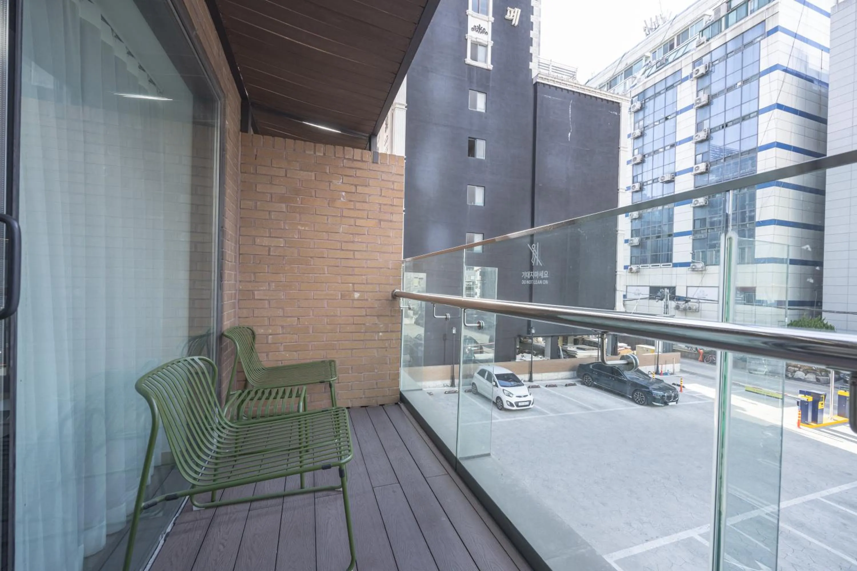 Brown Dot Hotel Haeundae