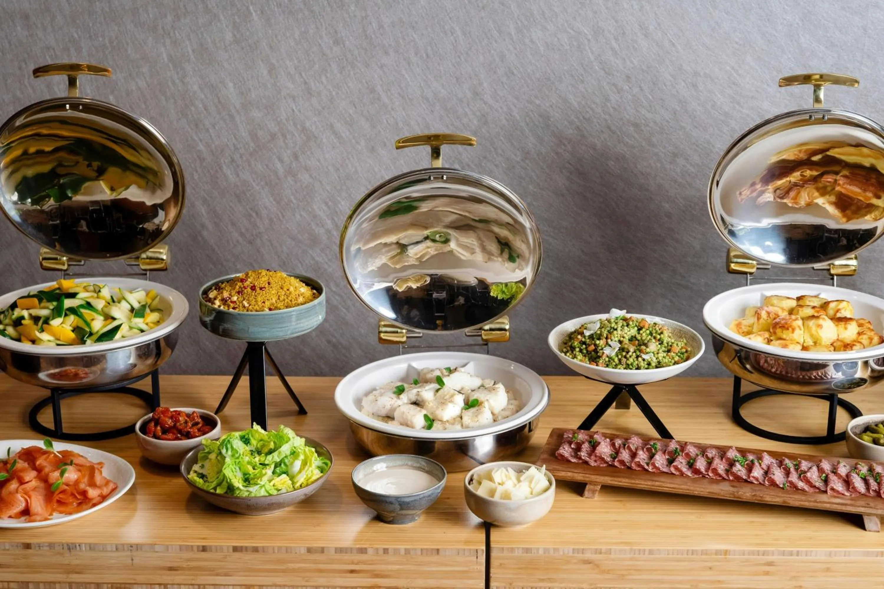 Restaurant/places to eat in Sheraton Amsterdam Airport Hotel and Conference Center