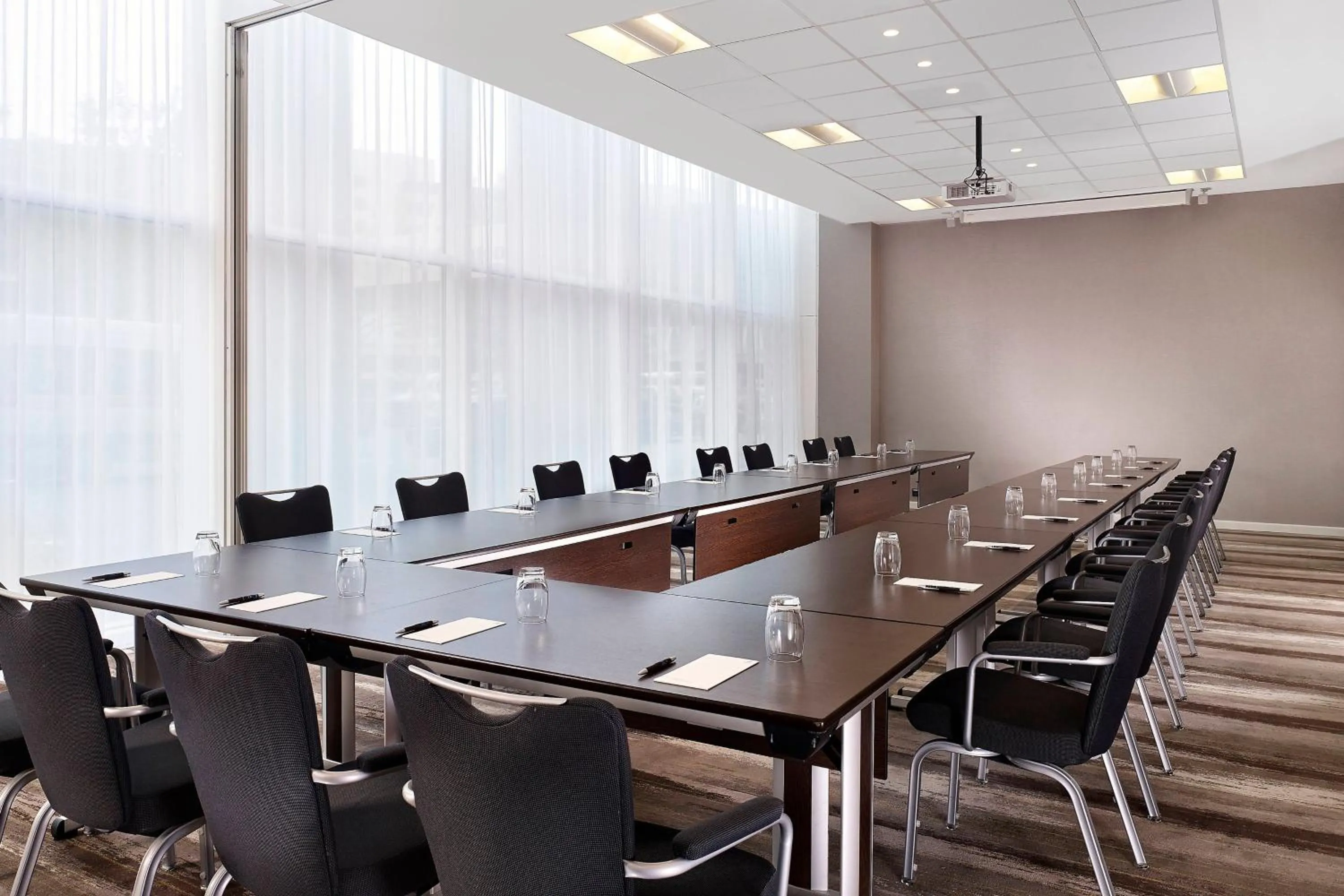 Meeting/conference room in Sheraton Amsterdam Airport Hotel and Conference Center