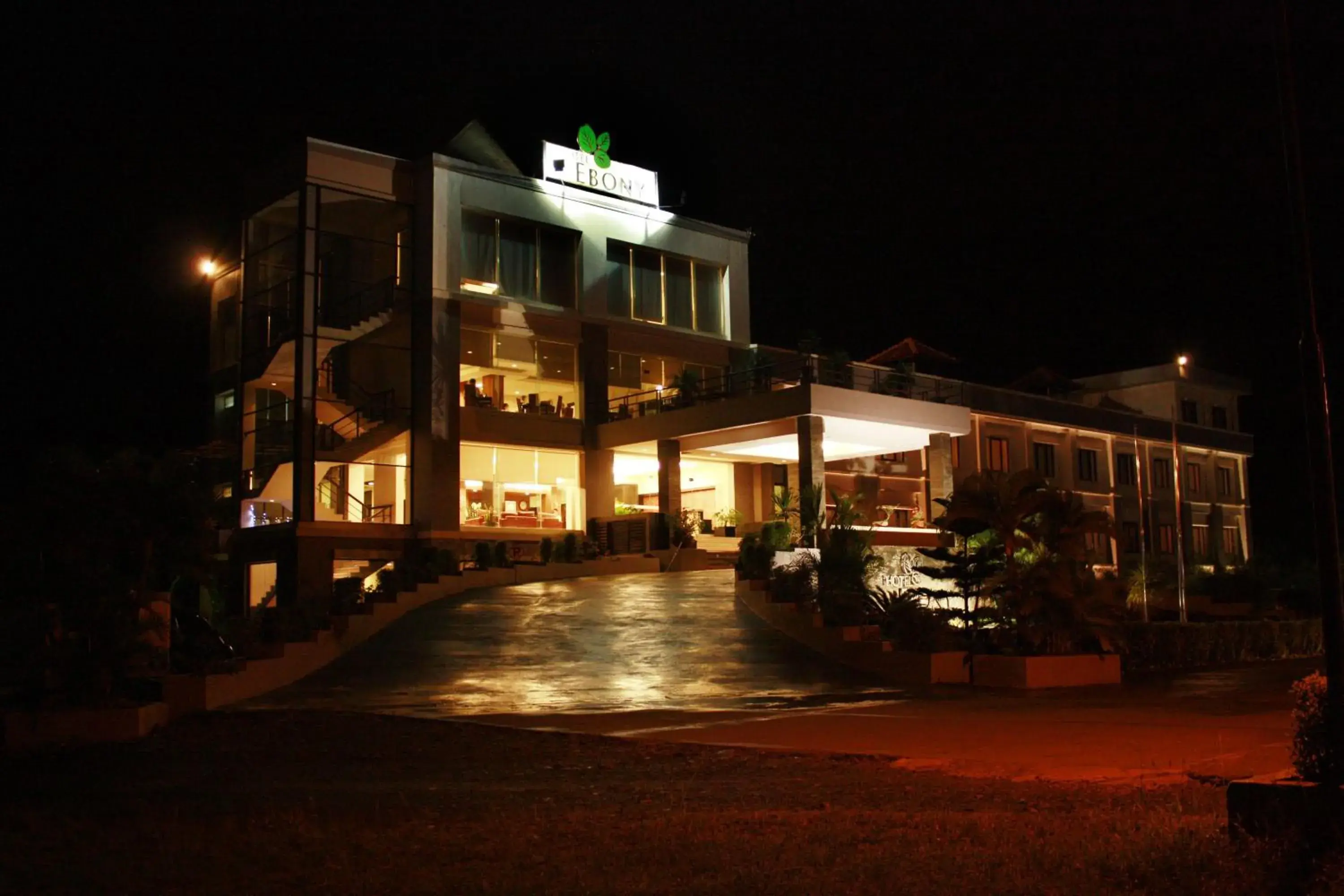 Facade/entrance in Hotel Ebony Batulicin Facade/entrance in Hotel Ebony Batulicin