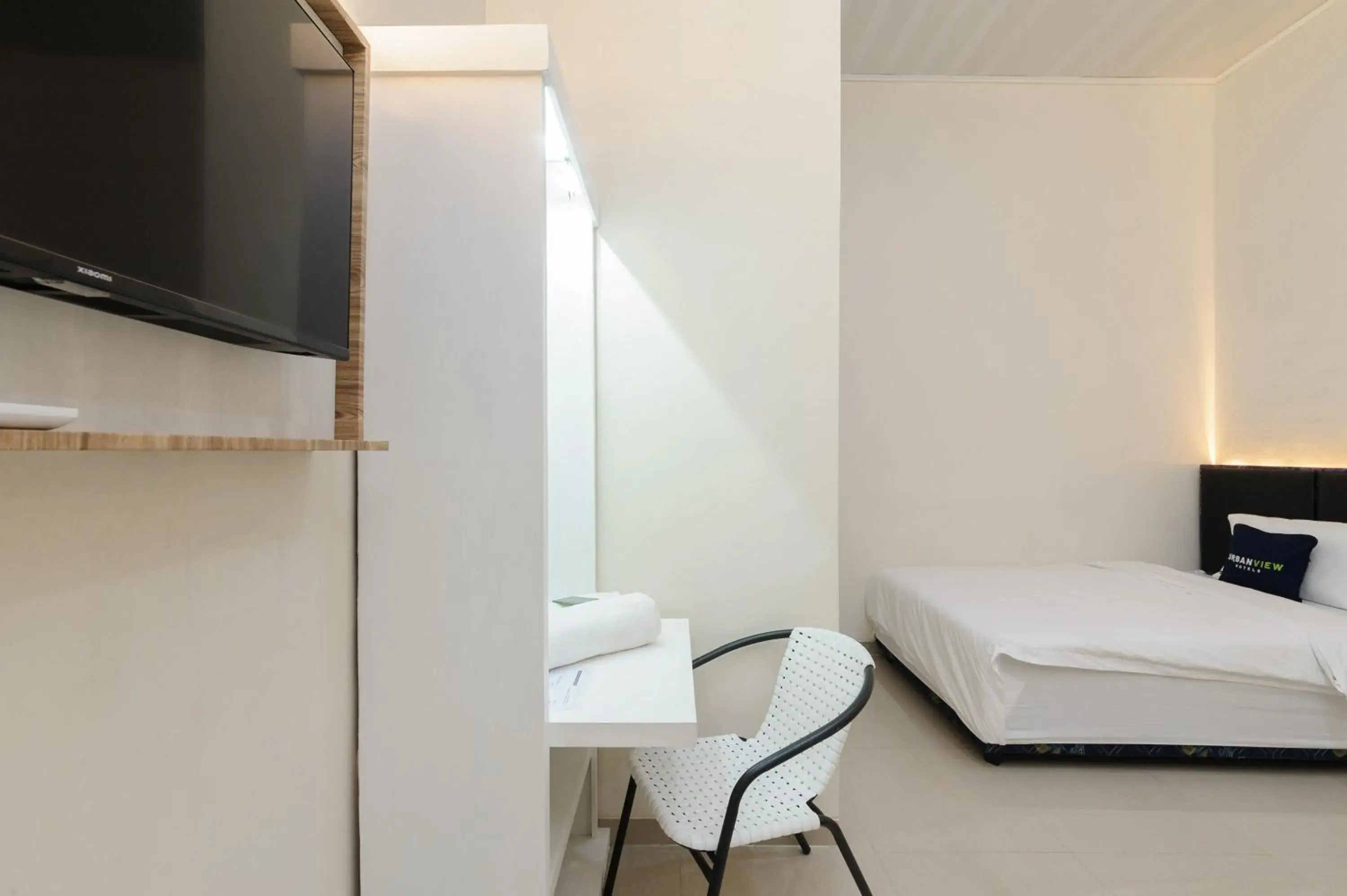 Bedroom, Bed in Urbanview Hotel Binwa Syariah Lampung by RedDoorz Bedroom, Bed in Urbanview Hotel Binwa Syariah Lampung by RedDoorz