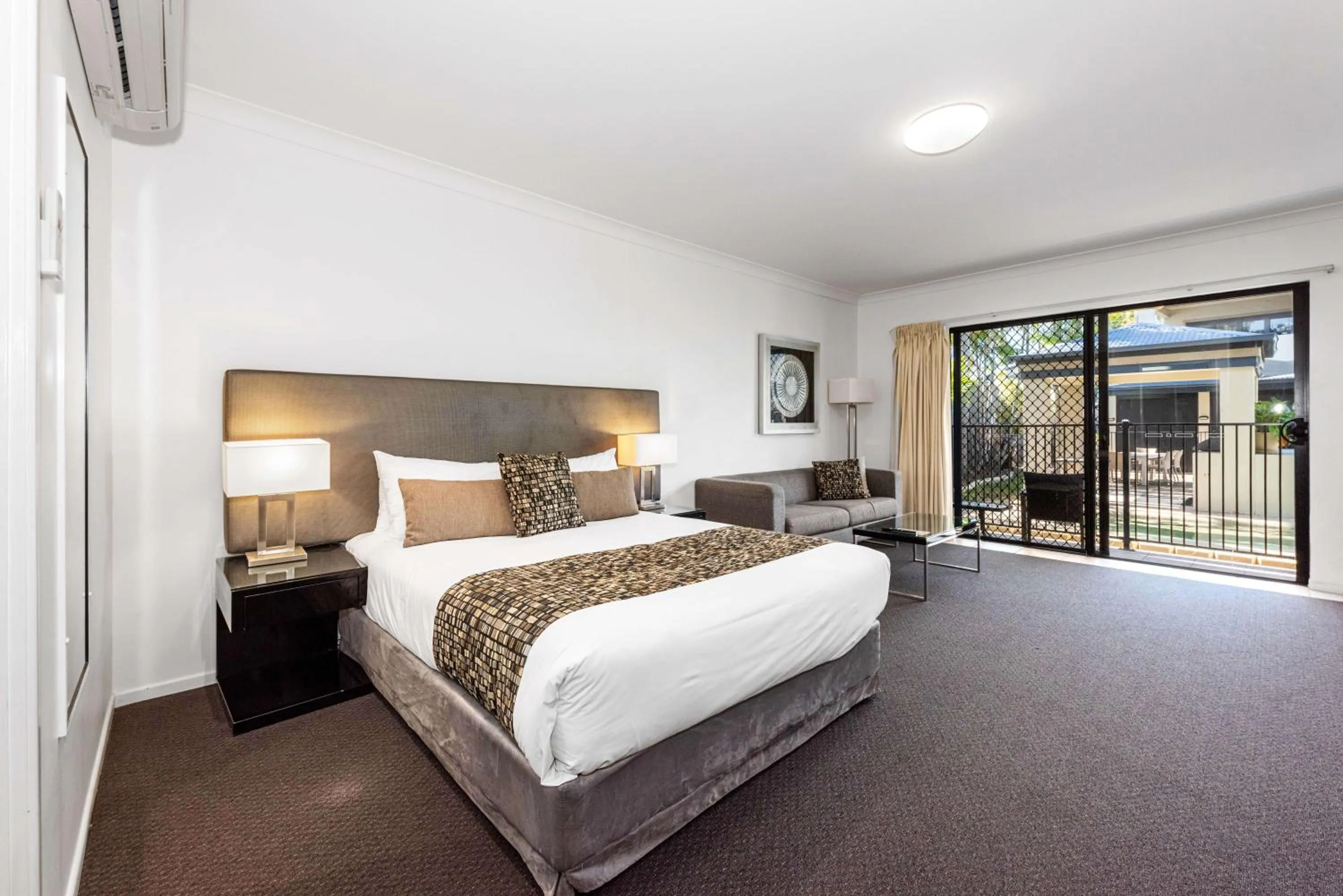 Photo of the whole room, Bed in Coral Cay Resort