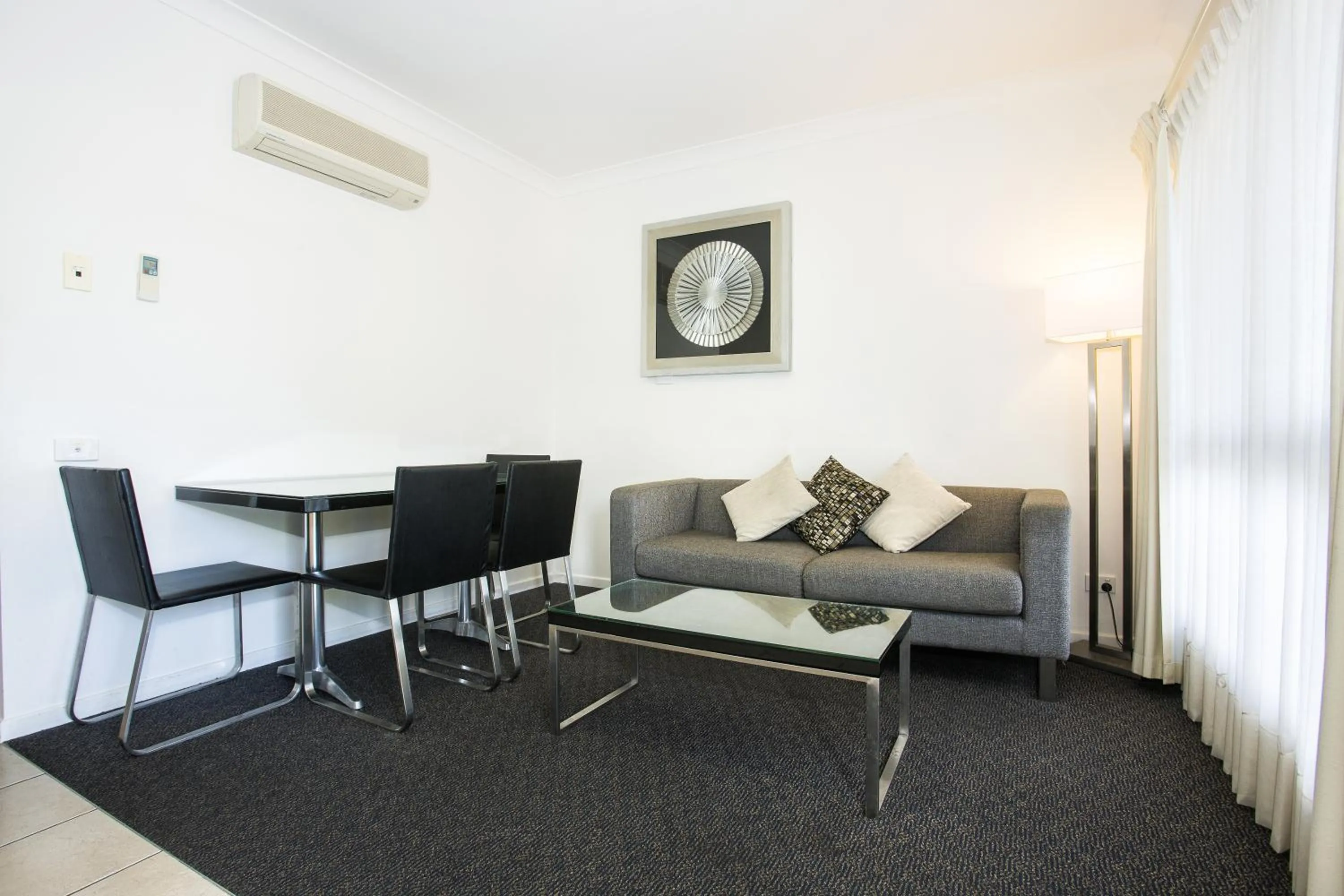 Living room in Coral Cay Resort