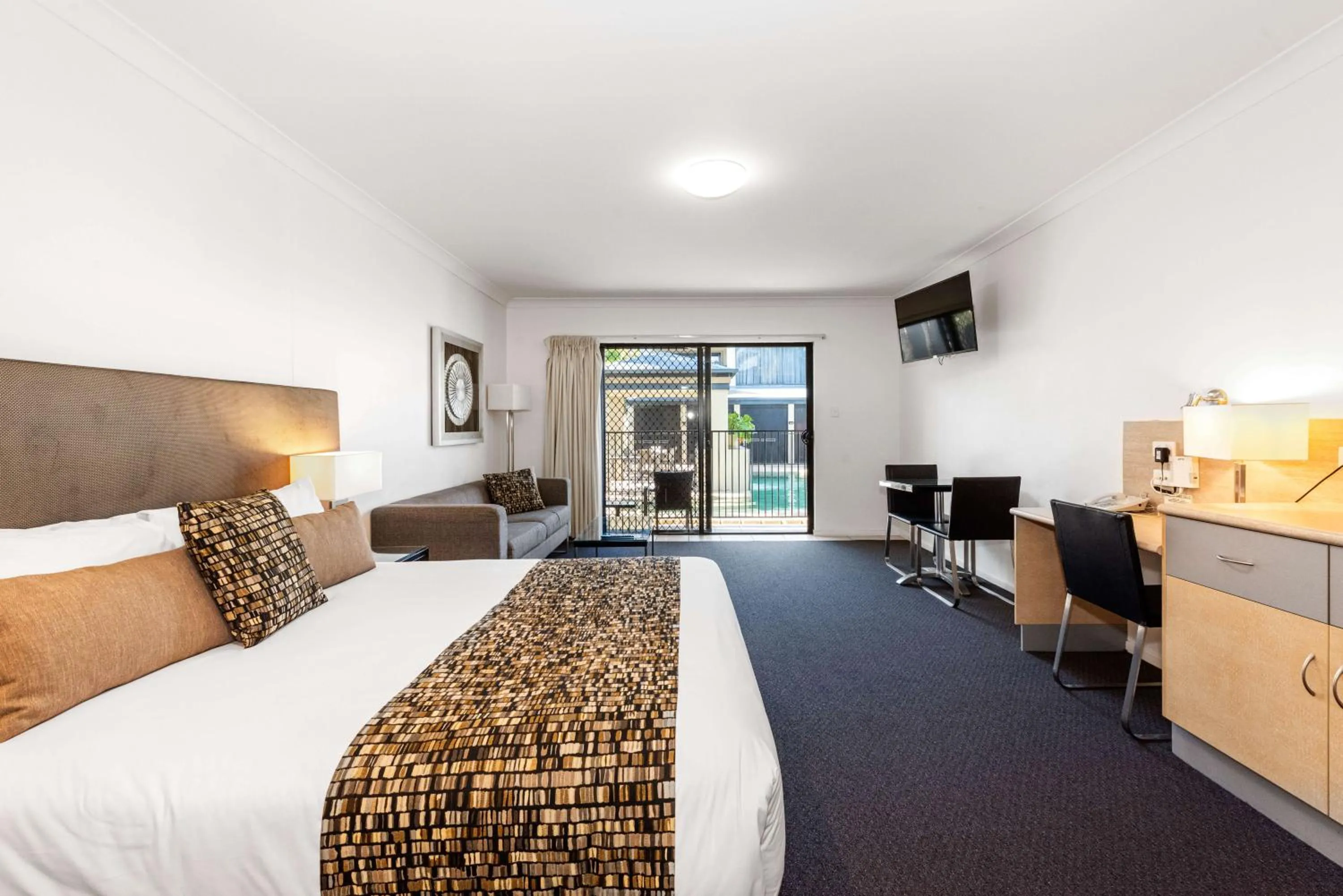 Photo of the whole room, Bed in Coral Cay Resort