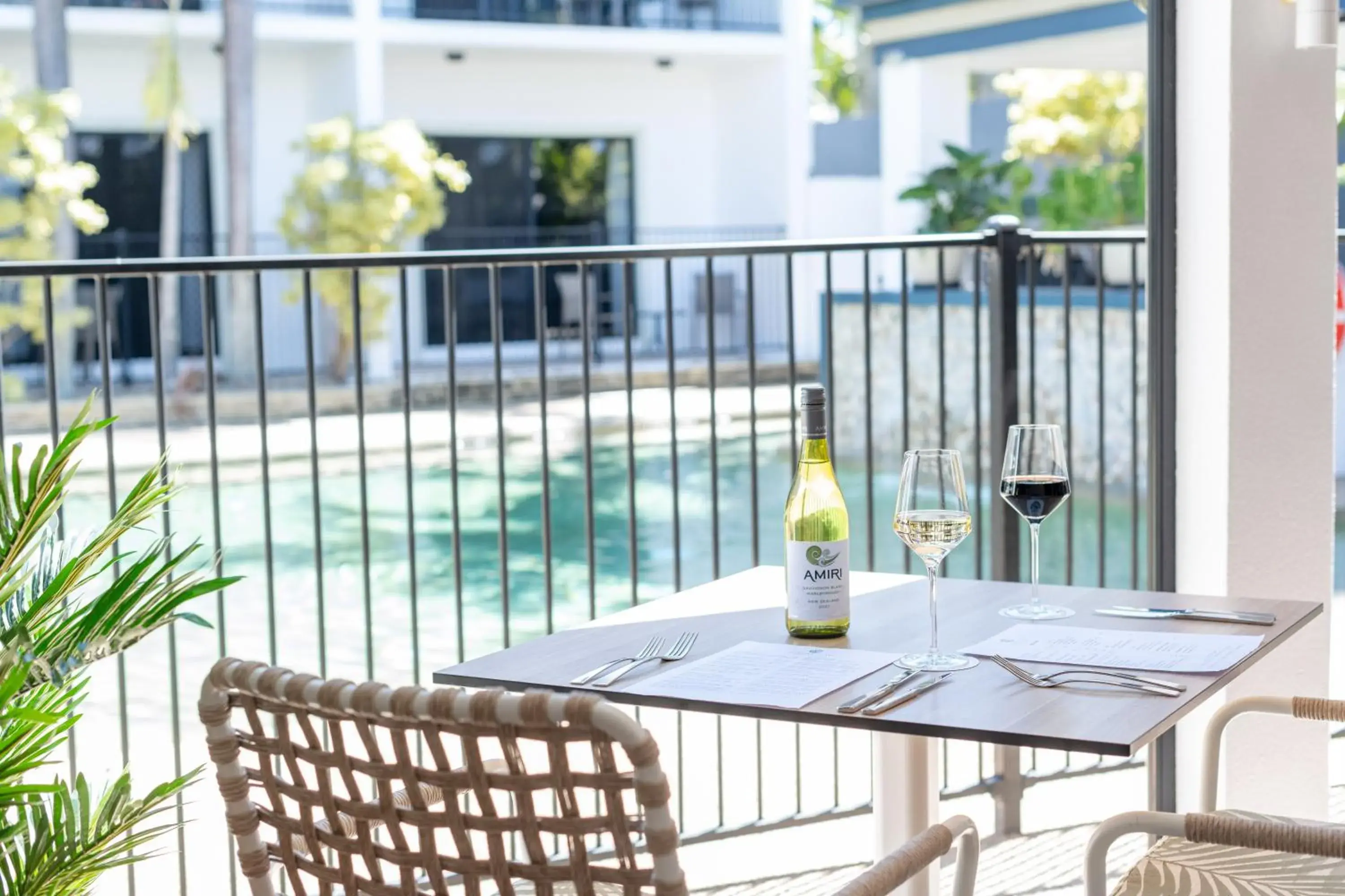 Lounge or bar in Coral Cay Resort Lounge or bar in Coral Cay Resort