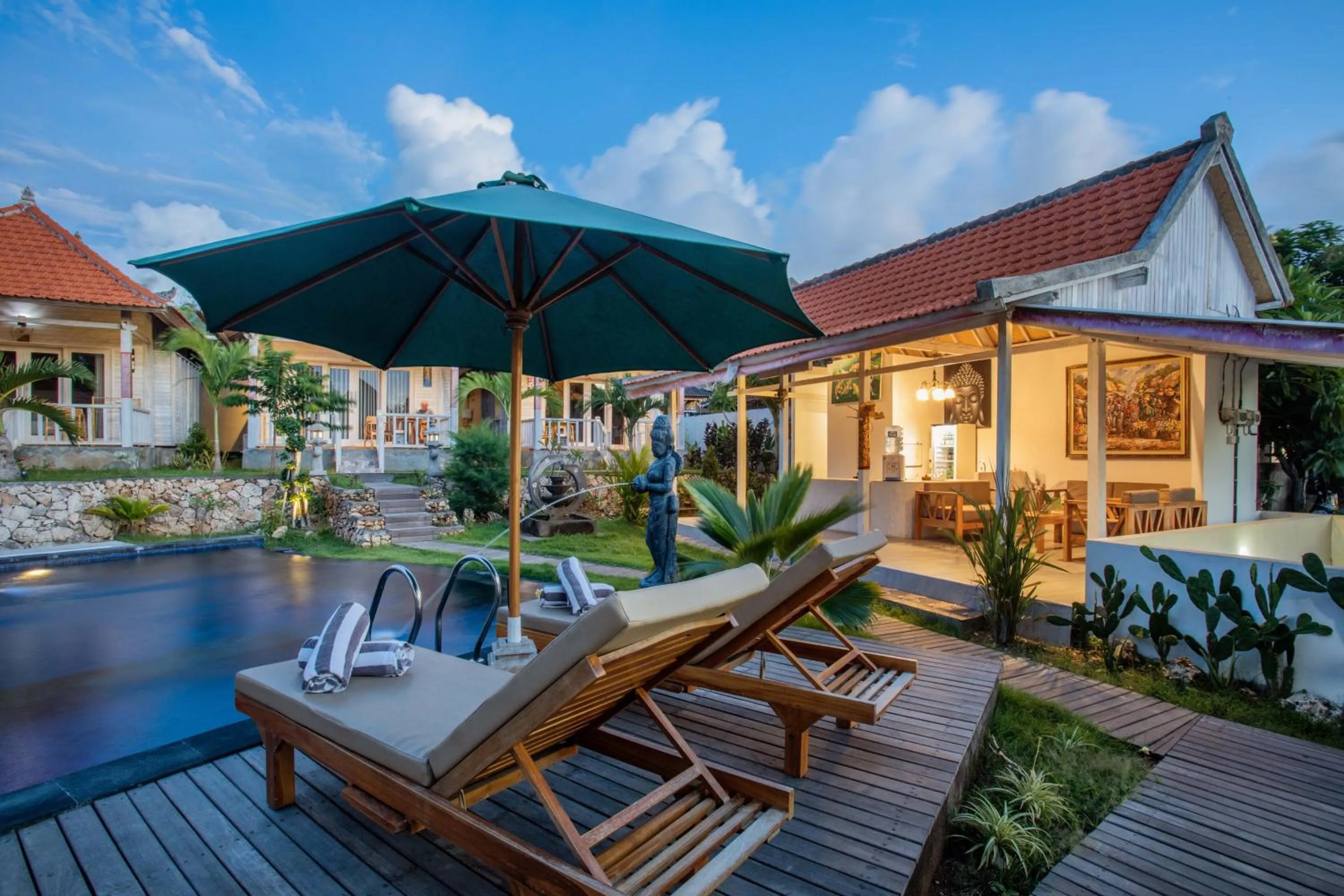 Swimming pool in Blue Sky Villa Ceningan