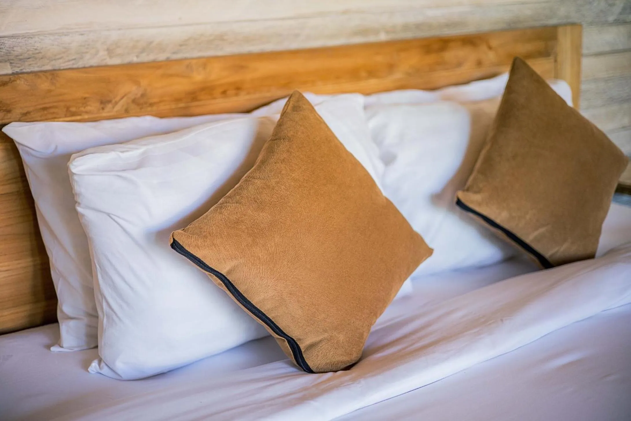 Bed in Blue Sky Villa Ceningan