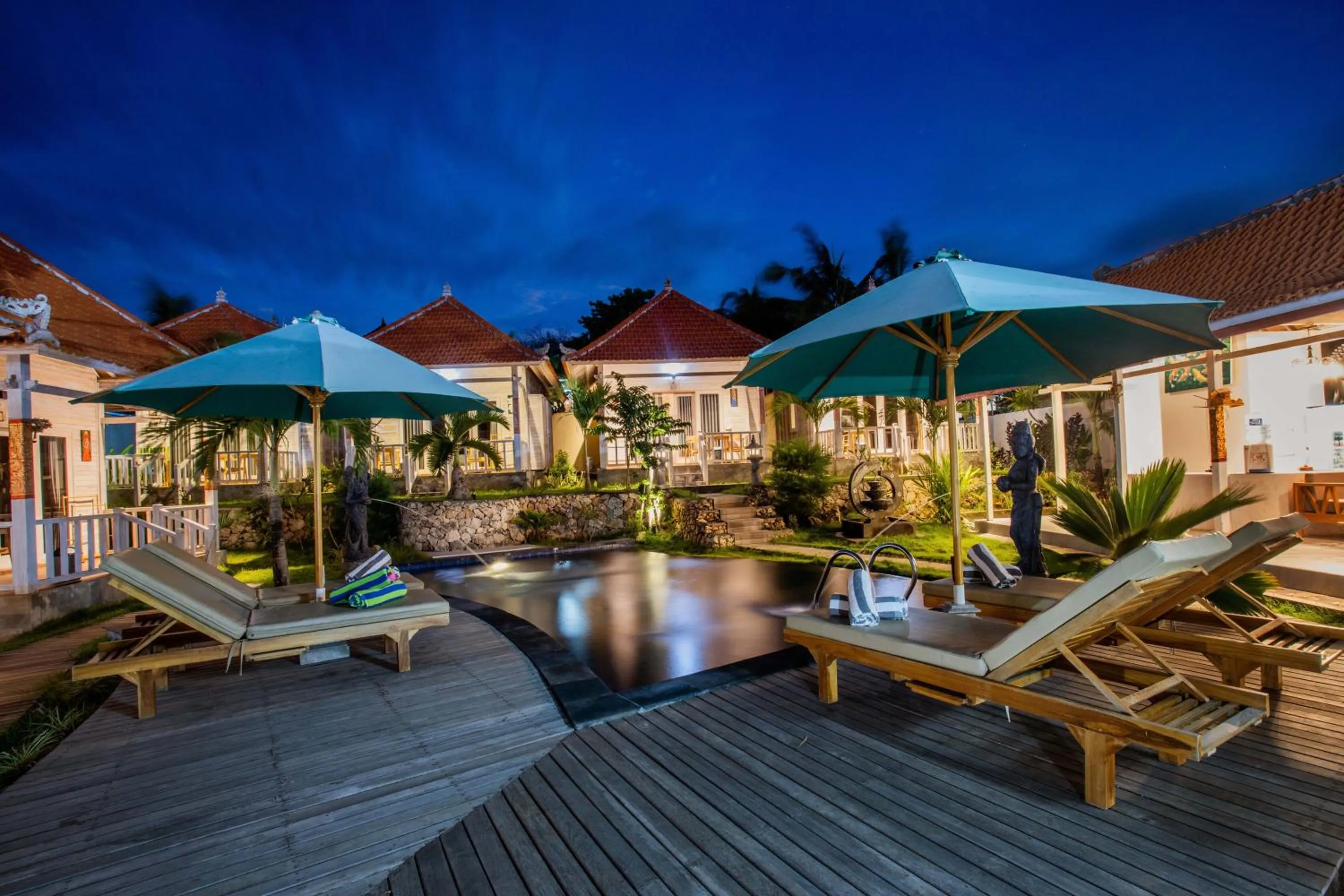 sunbed in Blue Sky Villa Ceningan