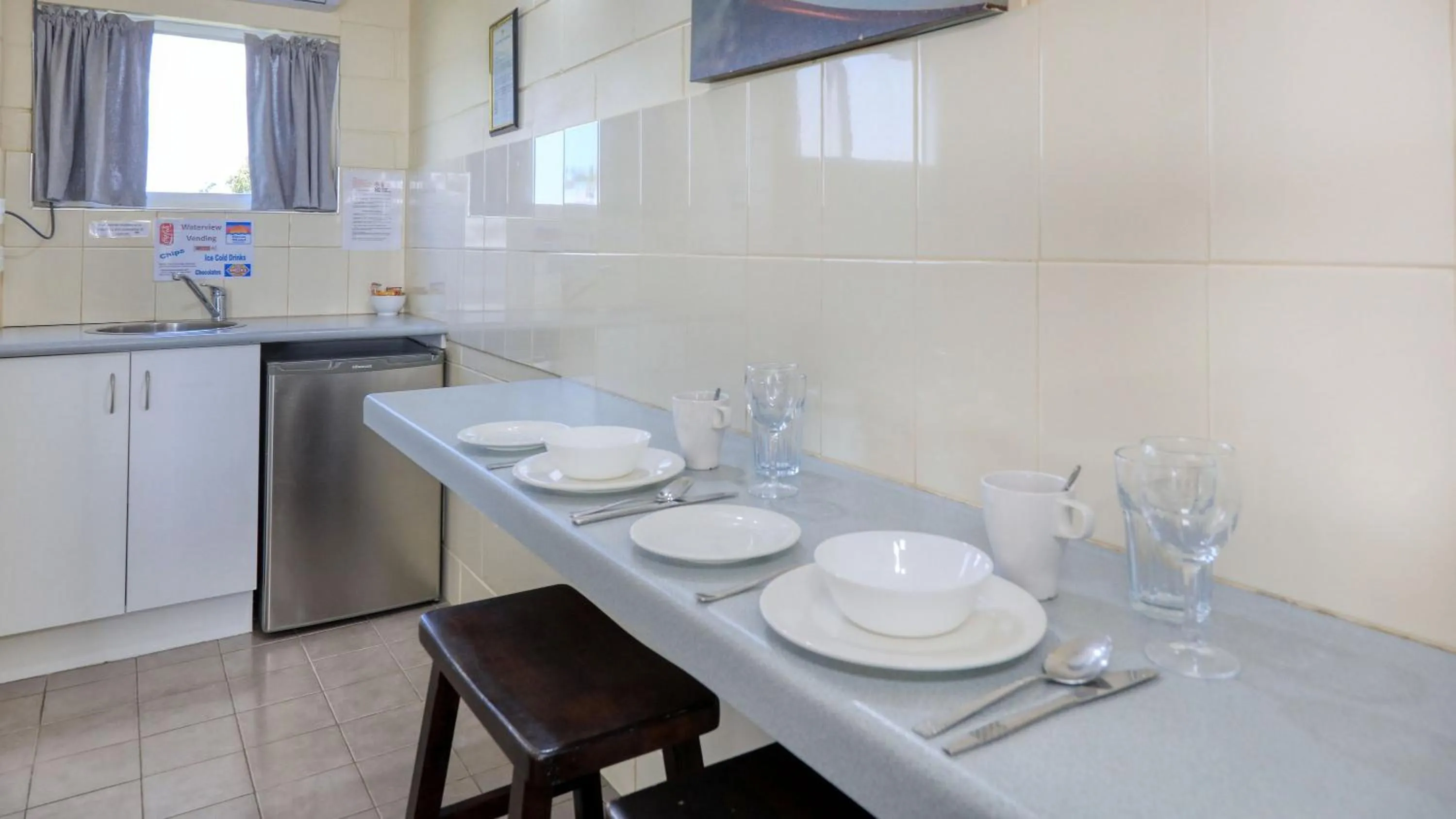 Dining area in Waterview Motel Maclean