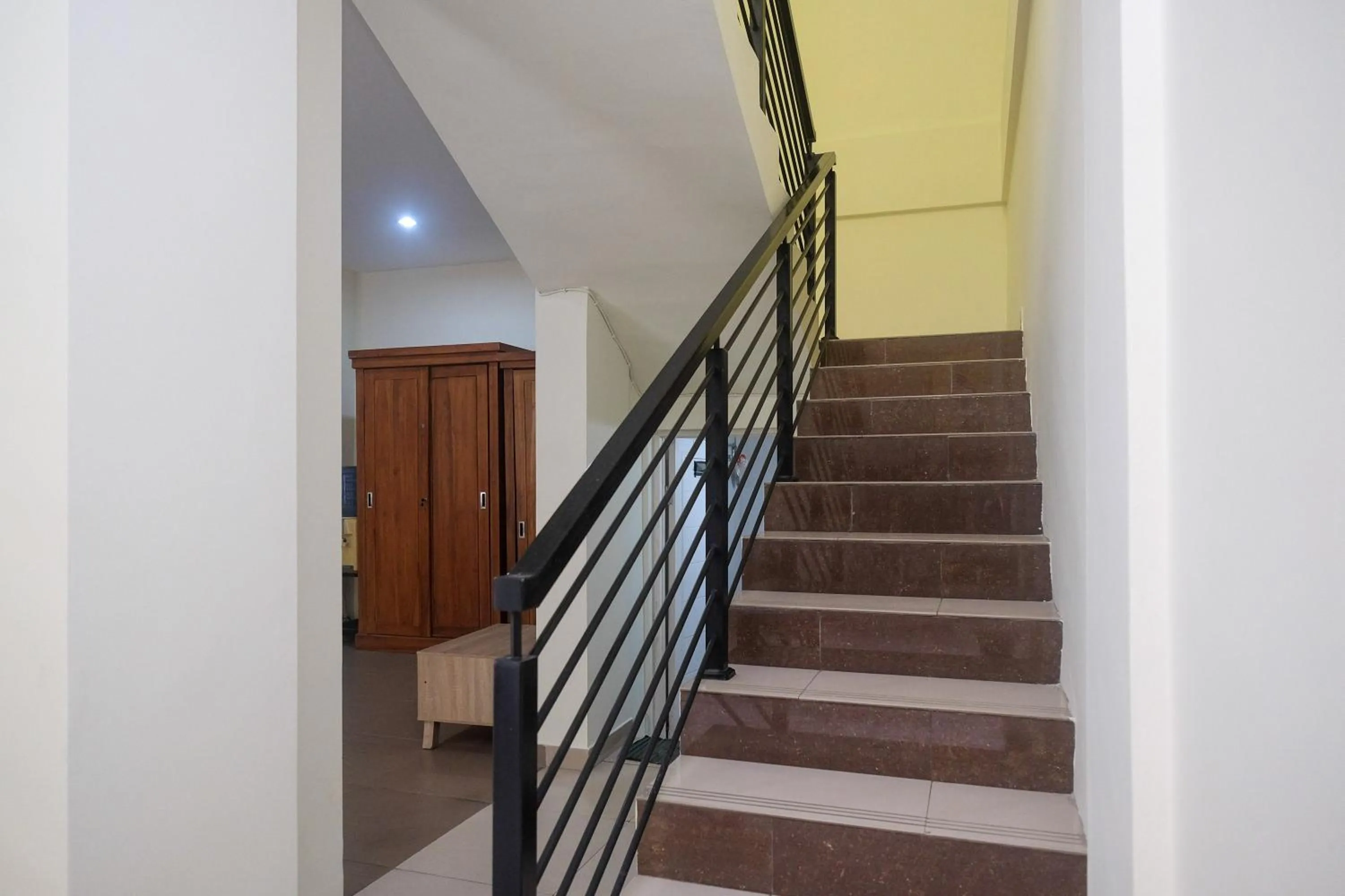 Property building in Urbanview Syariah Kadarman Home Laweyan by RedDoorz