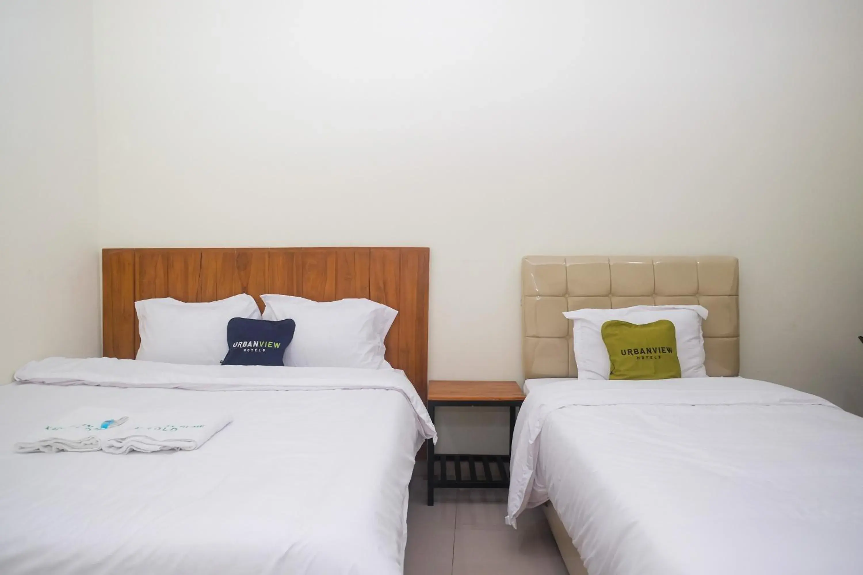 Bed in Urbanview Syariah Kadarman Home Laweyan by RedDoorz Bed in Urbanview Syariah Kadarman Home Laweyan by RedDoorz