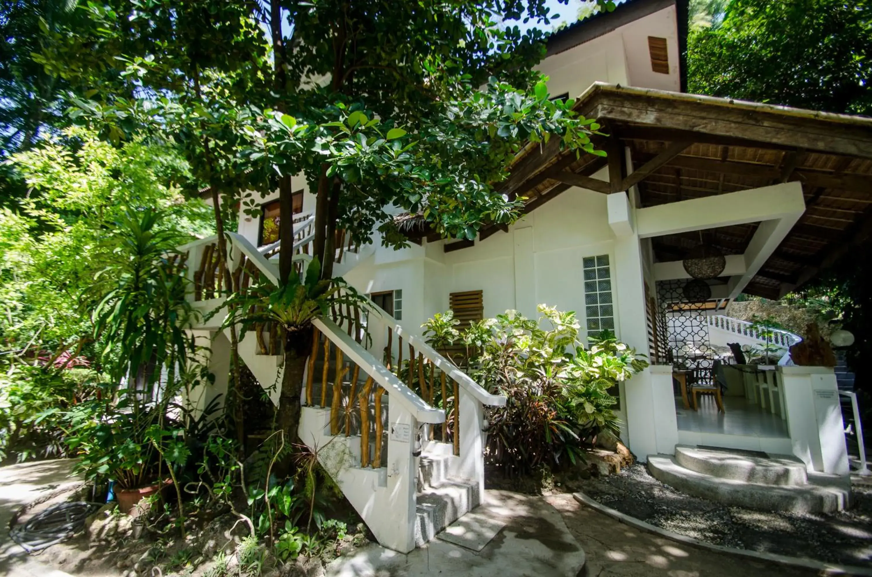 Facade/entrance in Cocoloco Beach Resort Facade/entrance in Cocoloco Beach Resort