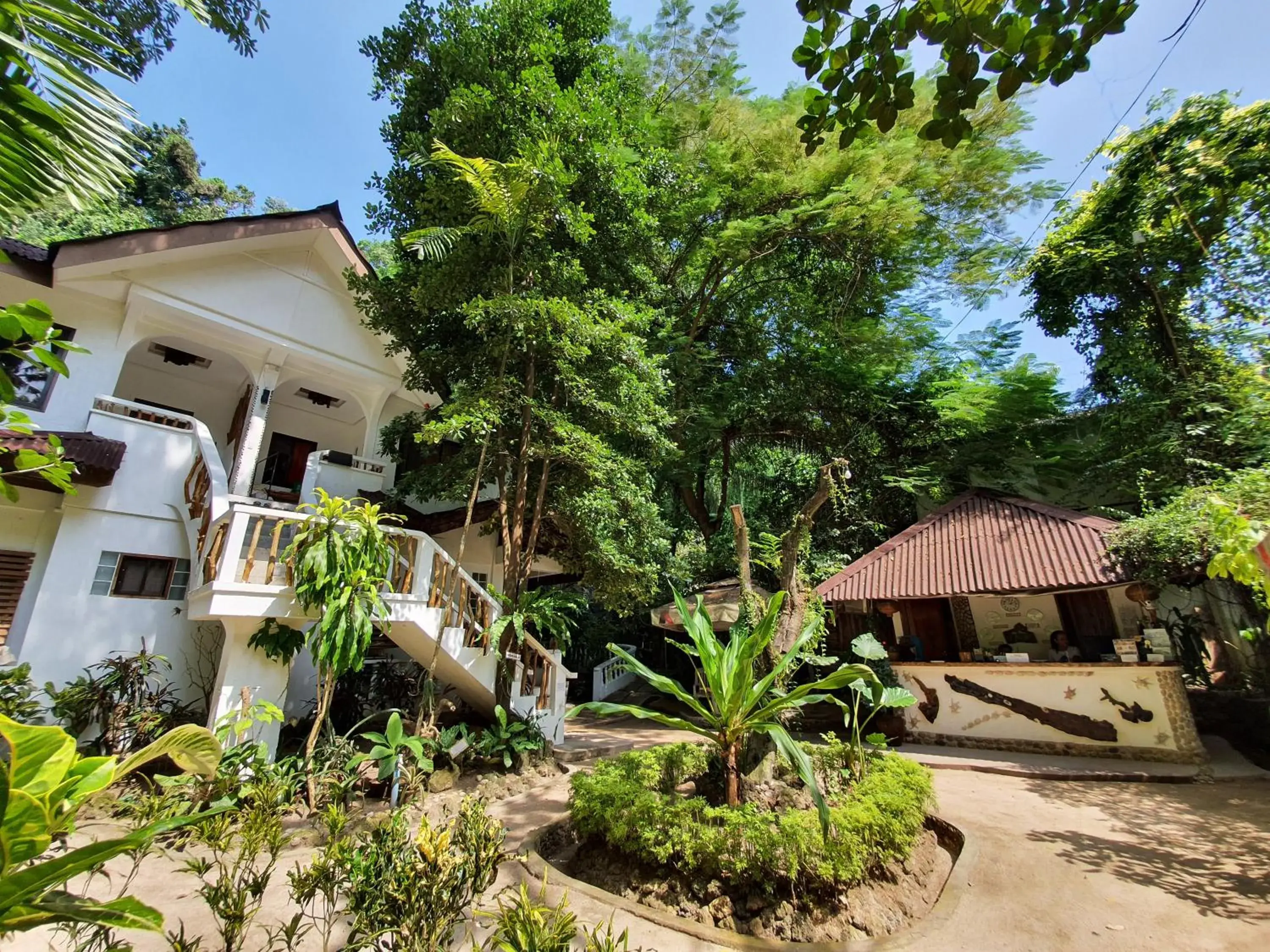 Property building in Cocoloco Beach Resort Property building in Cocoloco Beach Resort