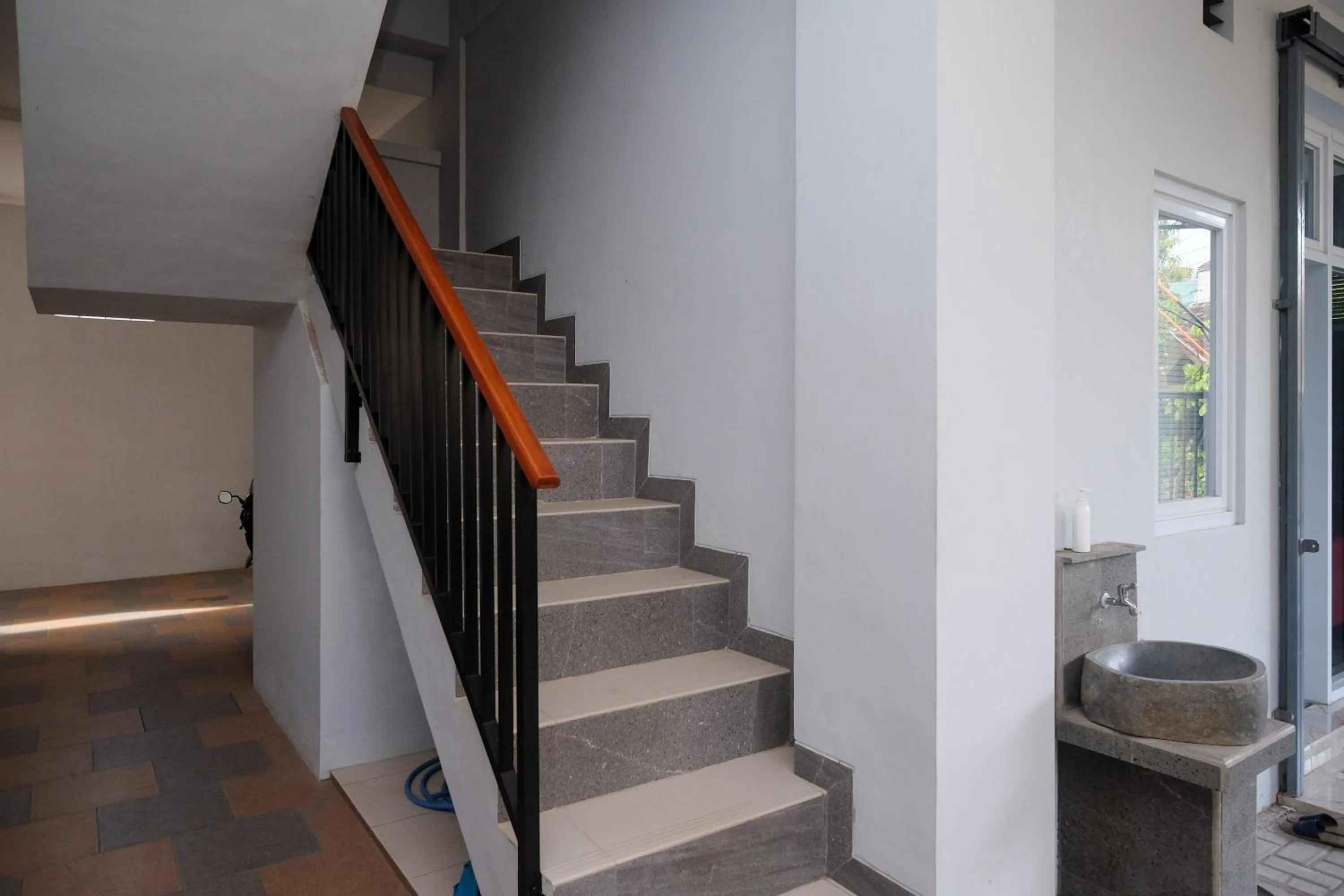 Property building in RedDoorz Syariah near Transmart Pabelan Solo