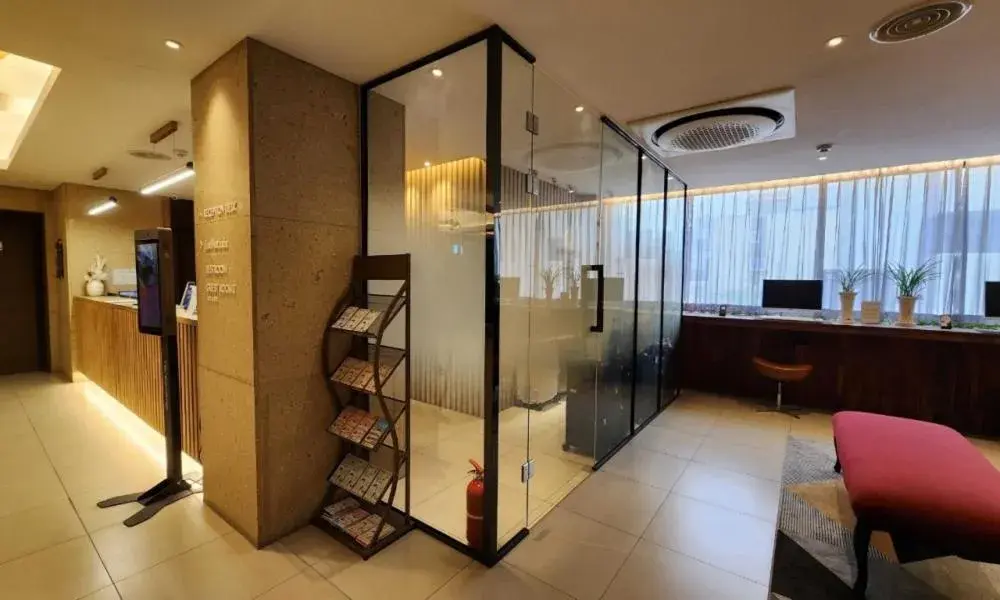 Property building in Dongdaegu Station Eastern Hotel Property building in Dongdaegu Station Eastern Hotel