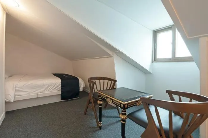 The Bay Hotel and Pool Villa