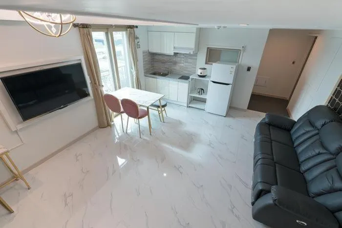 The Bay Hotel and Pool Villa