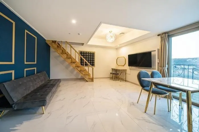 The Bay Hotel and Pool Villa