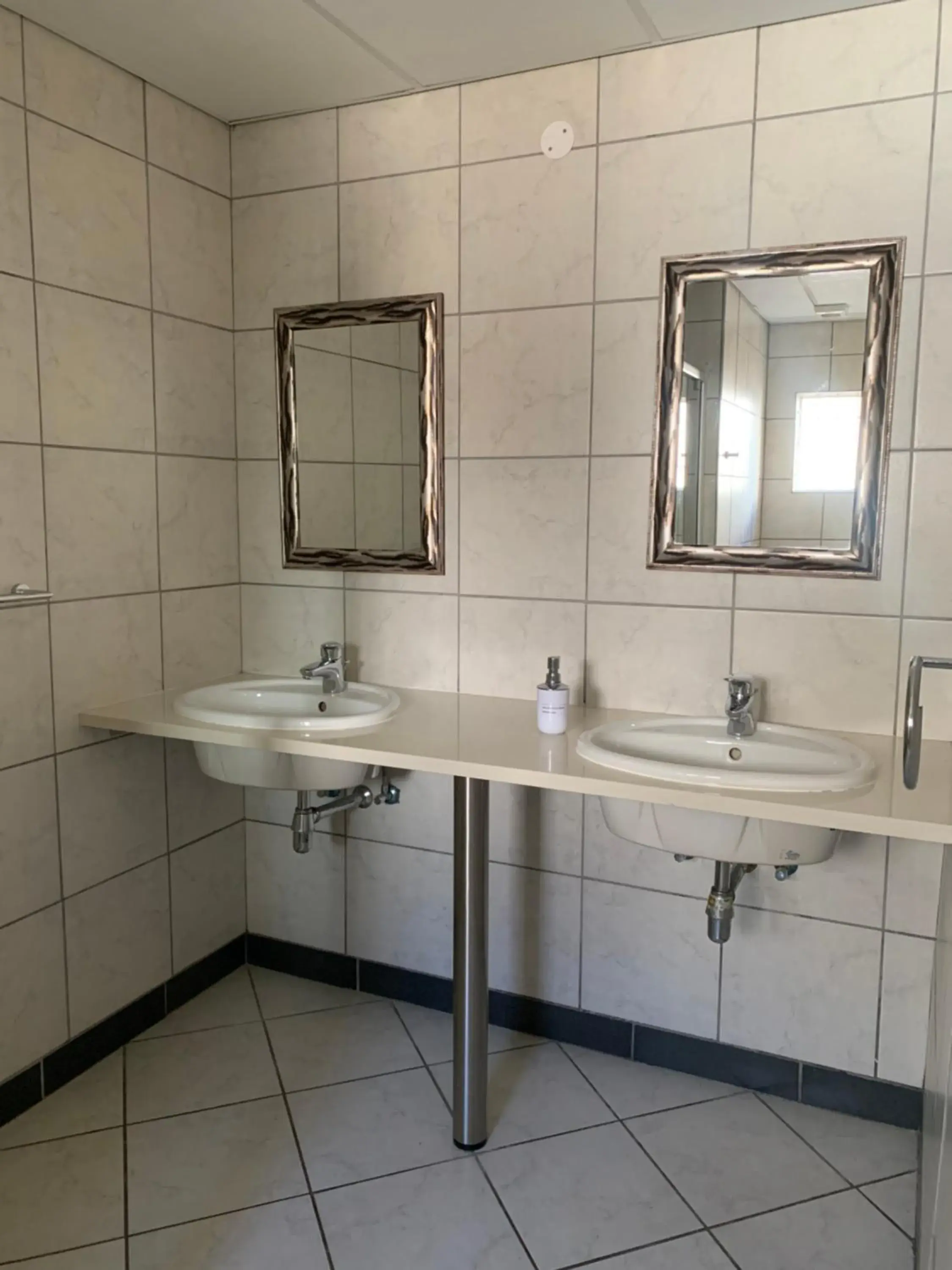 Standard Family Room in Hotel Pension Casa Africana Standard Family Room in Hotel Pension Casa Africana