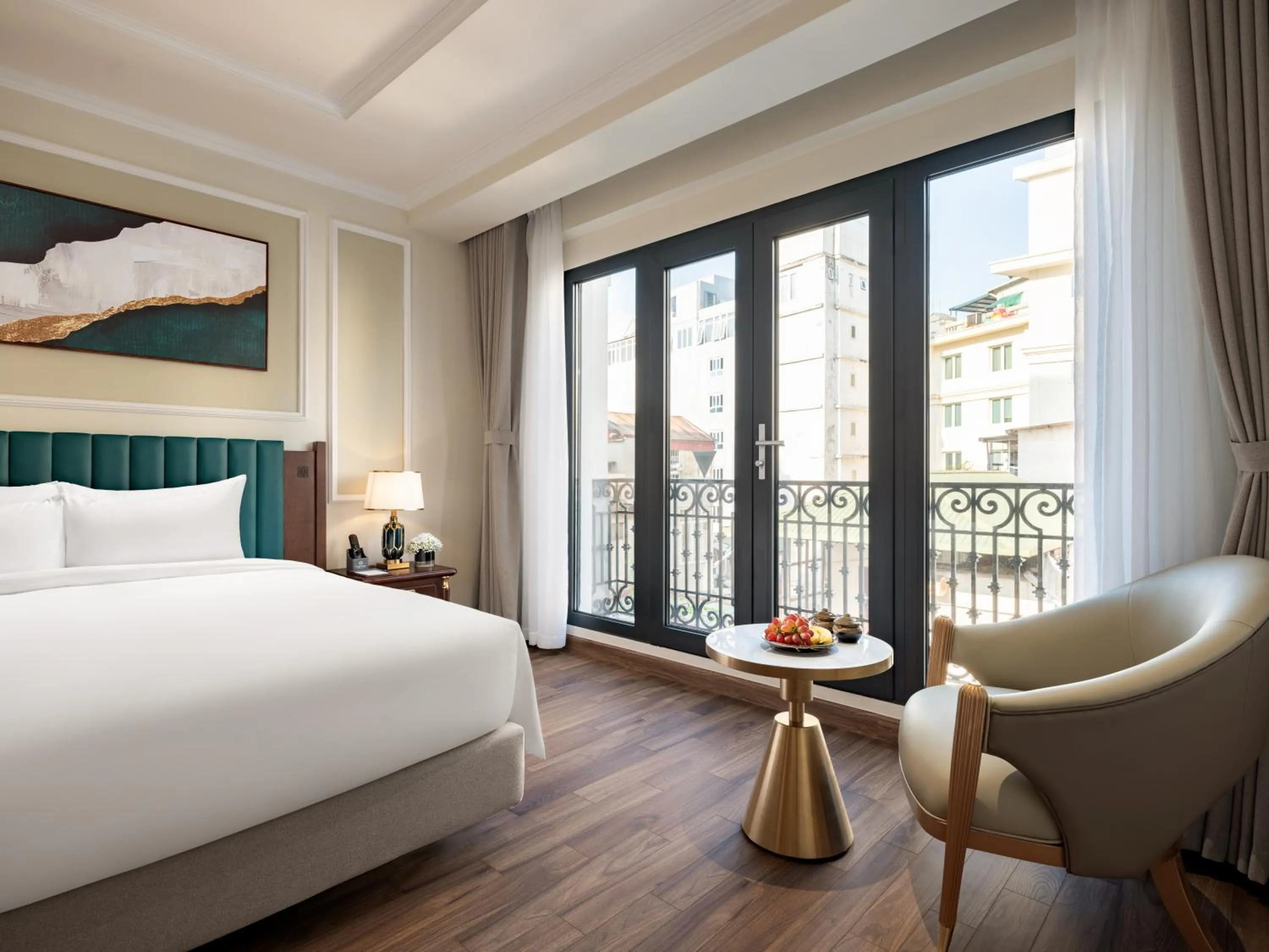 Balcony/Terrace, Bed in L'Signature Hotel & Spa