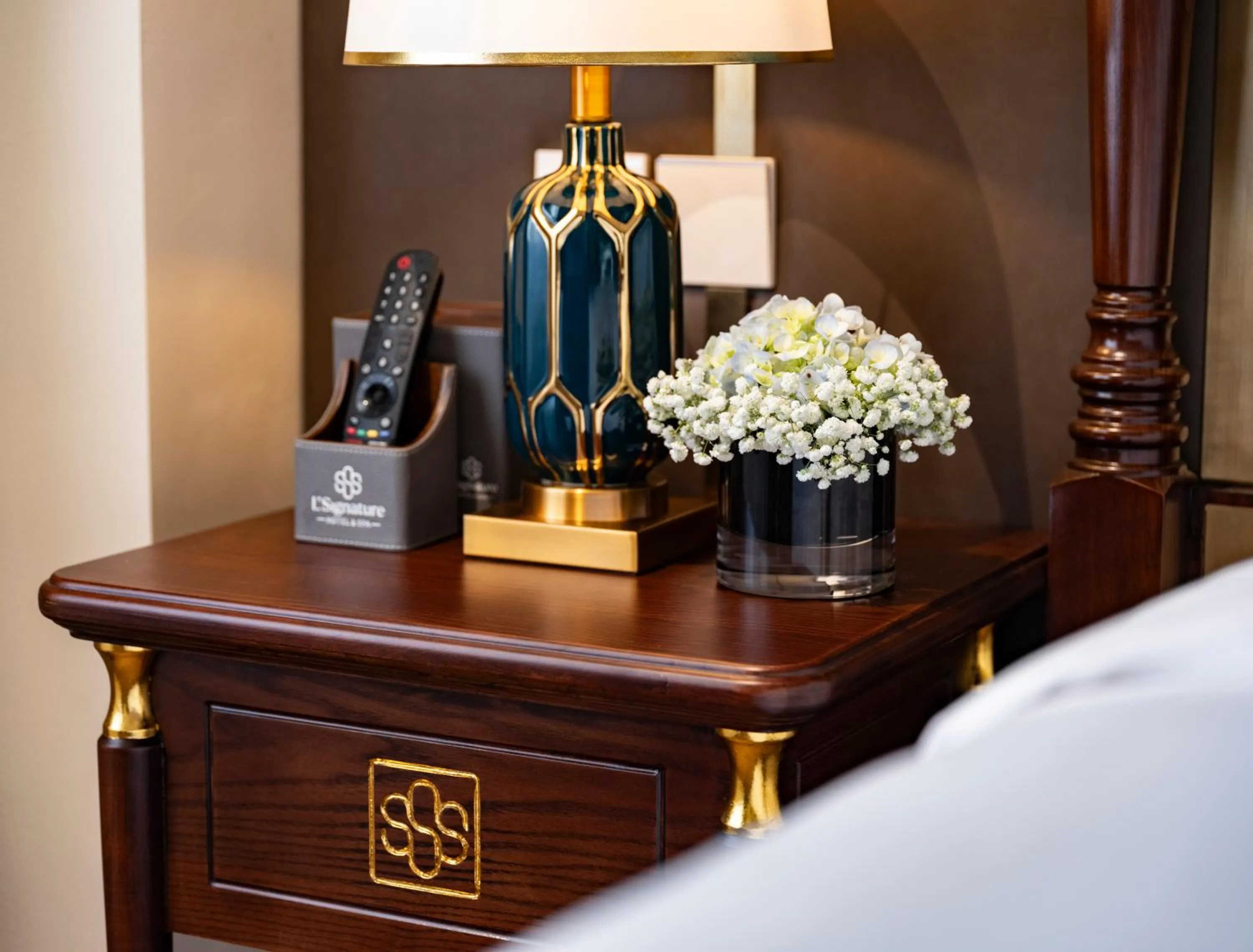 oven in L'Signature Hotel & Spa