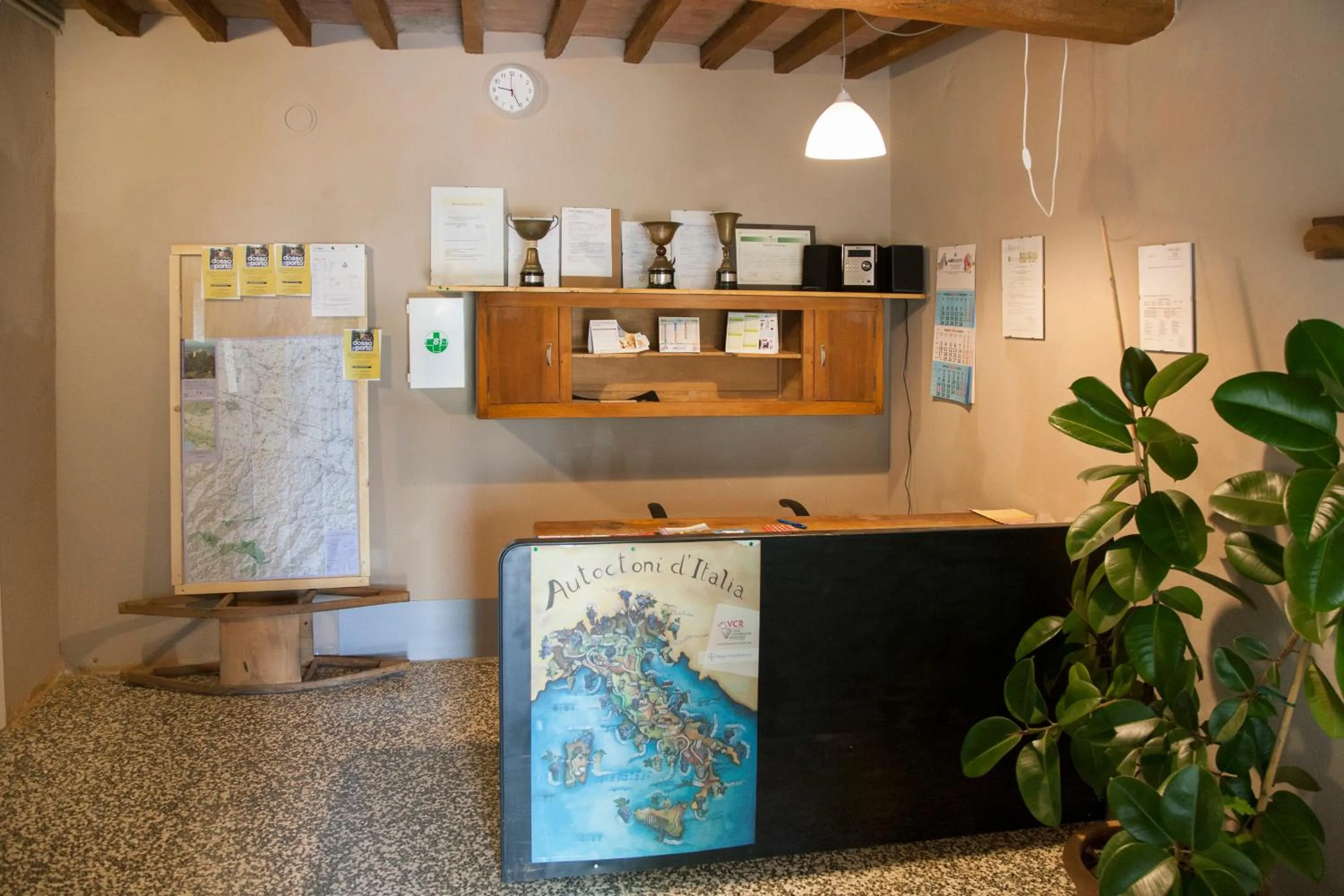Lobby or reception in Agriturismo Dosso al Porto