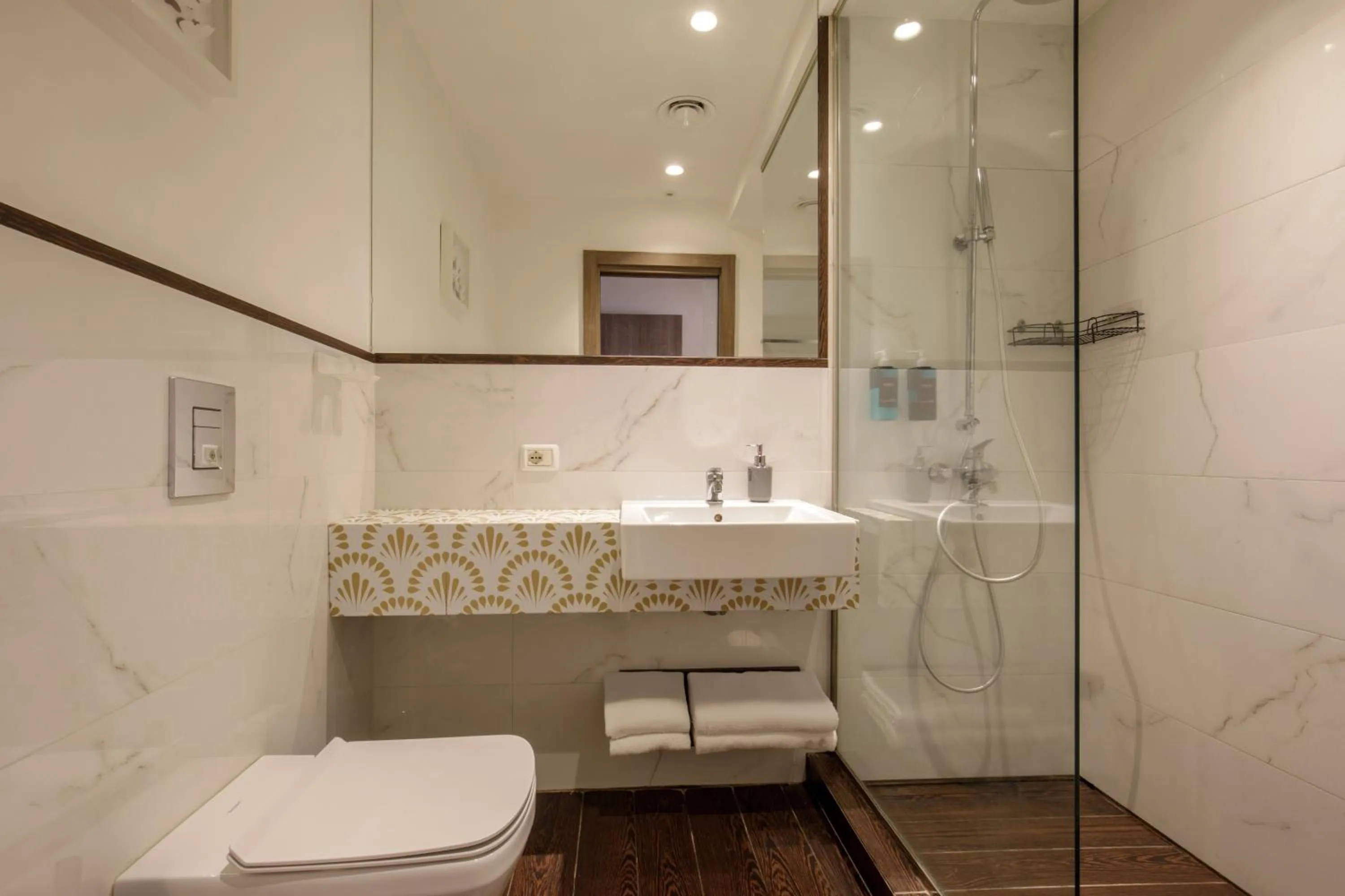 Shower in Corso Grand Suite