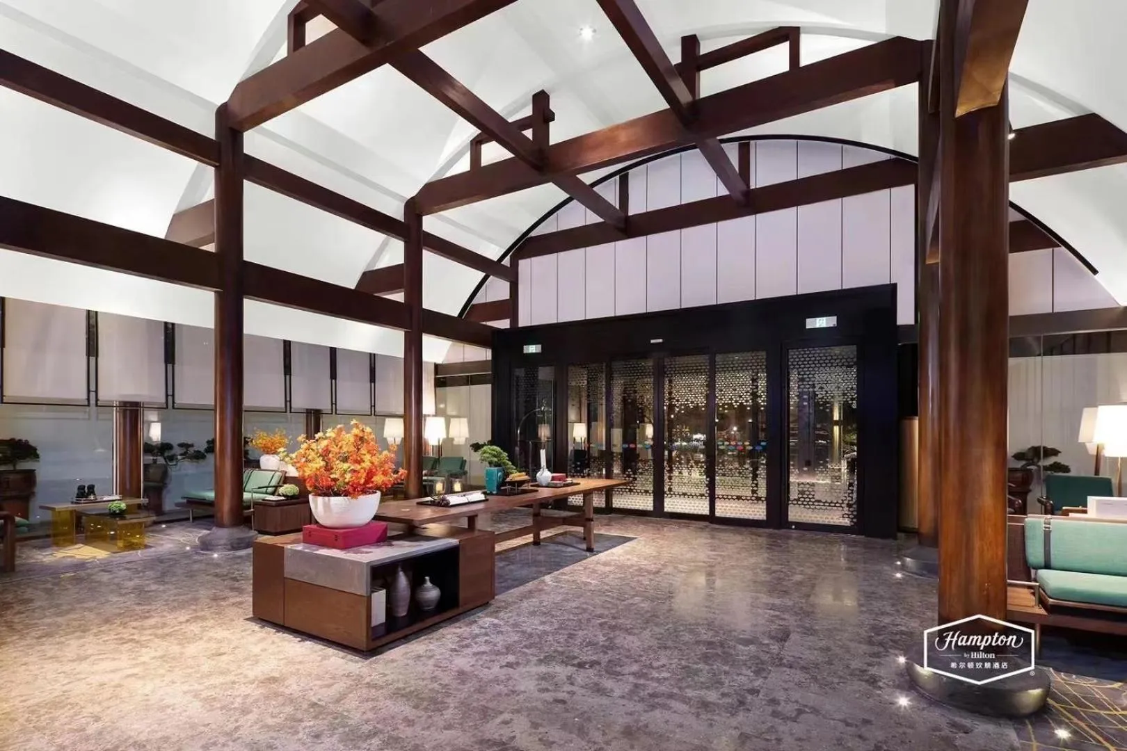 Living room in Hampton by Hilton Hangzhou West Lake