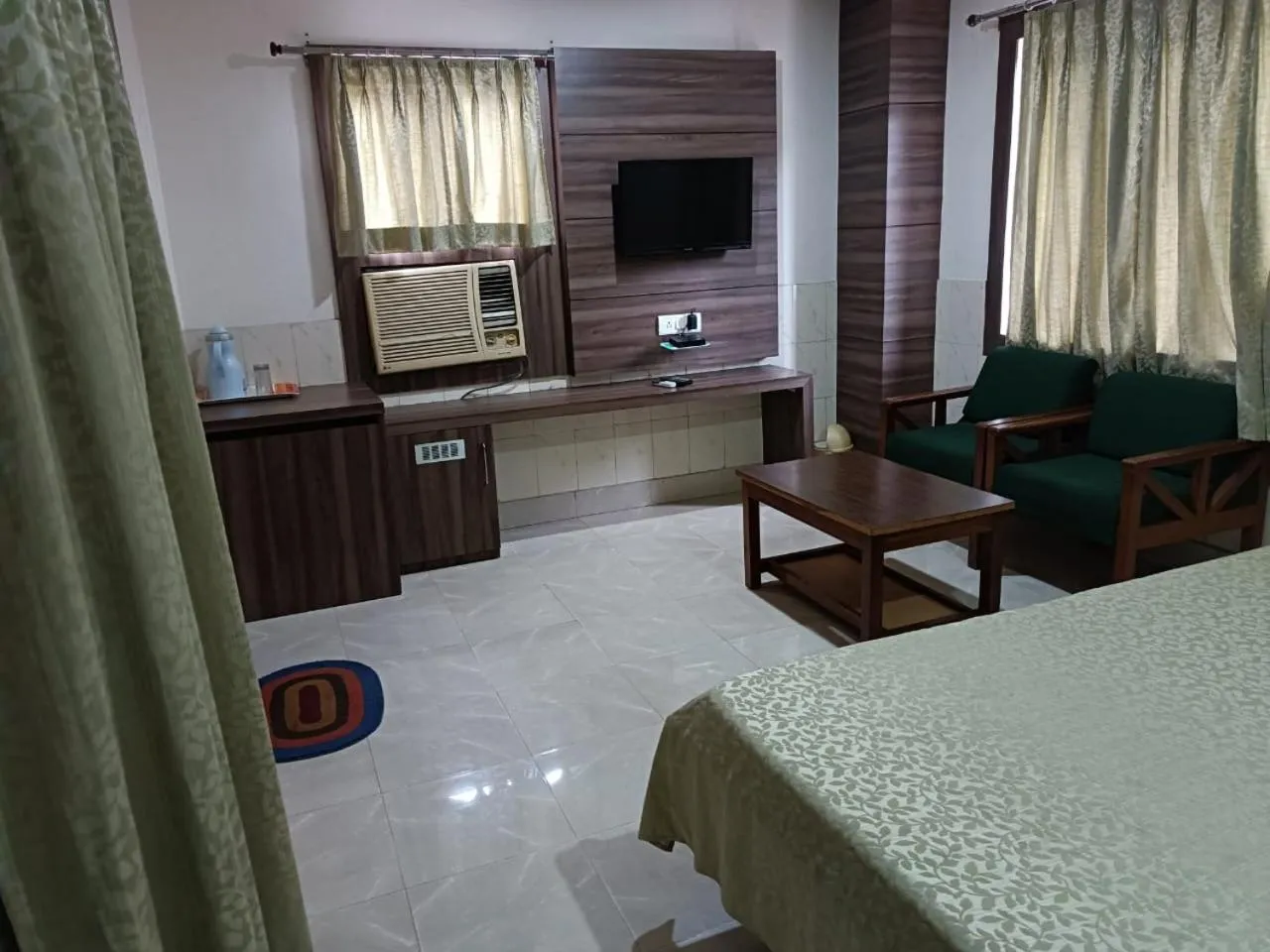 Bedroom in Hotel Orchid