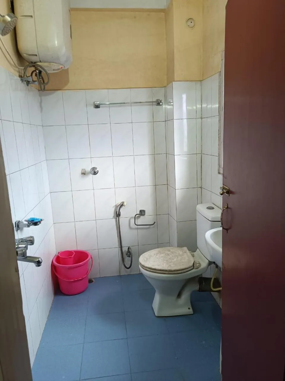 Bathroom in Hotel Orchid