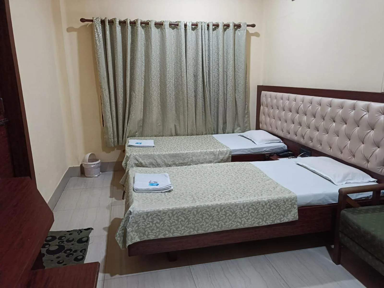 Bedroom, Bed in Hotel Orchid