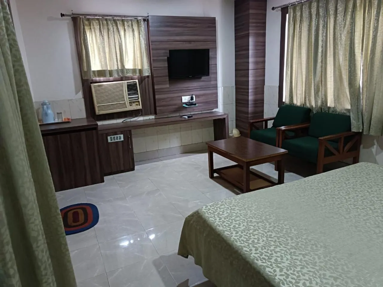 Bedroom, Bed in Hotel Orchid