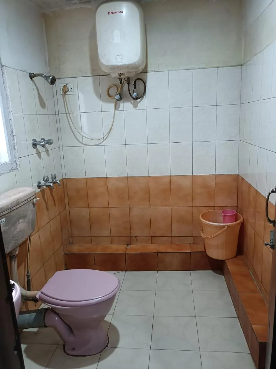 Bathroom in Hotel Orchid