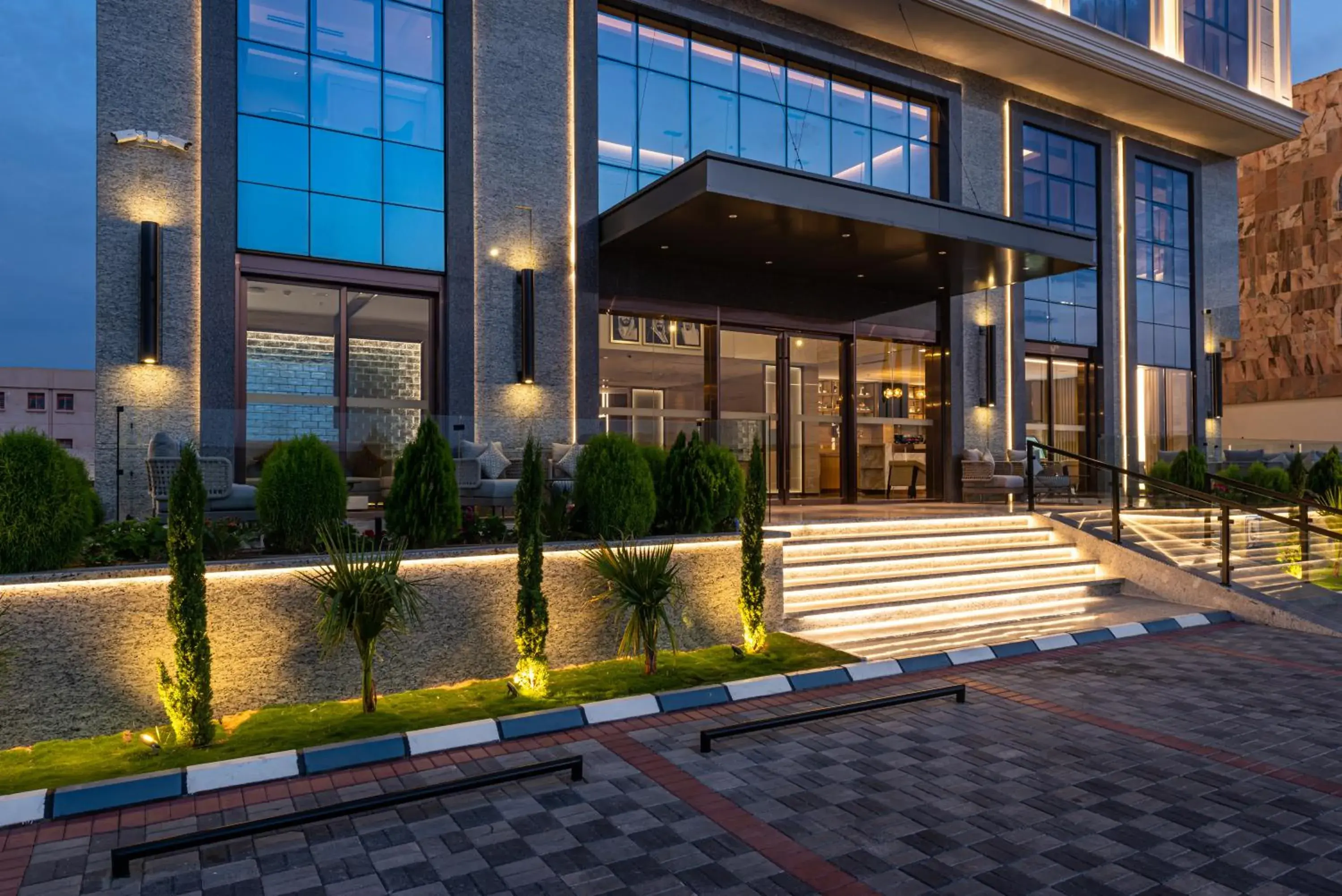 Facade/entrance in Boudl Khamis Mushait Facade/entrance in Boudl Khamis Mushait