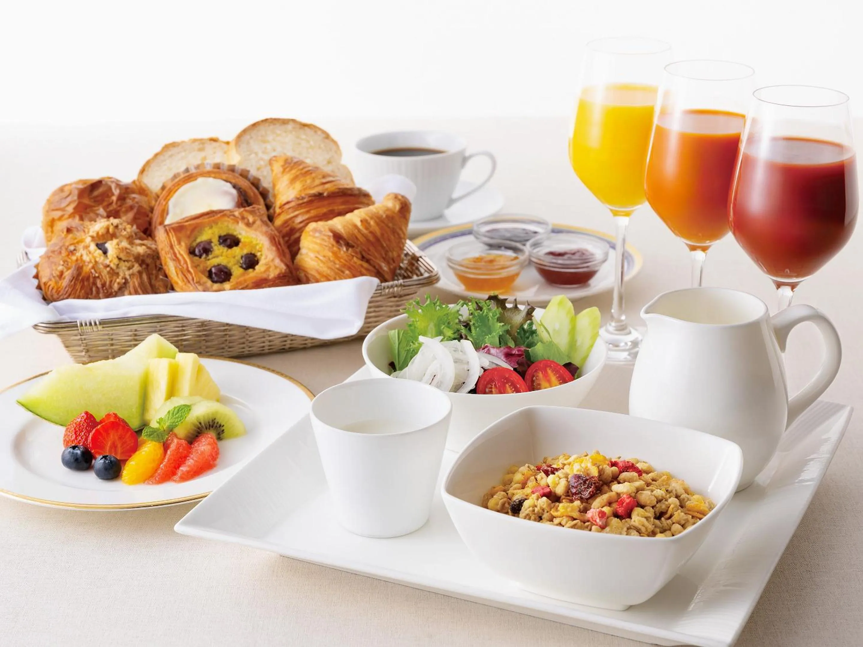 Breakfast in Hotel Hankyu International