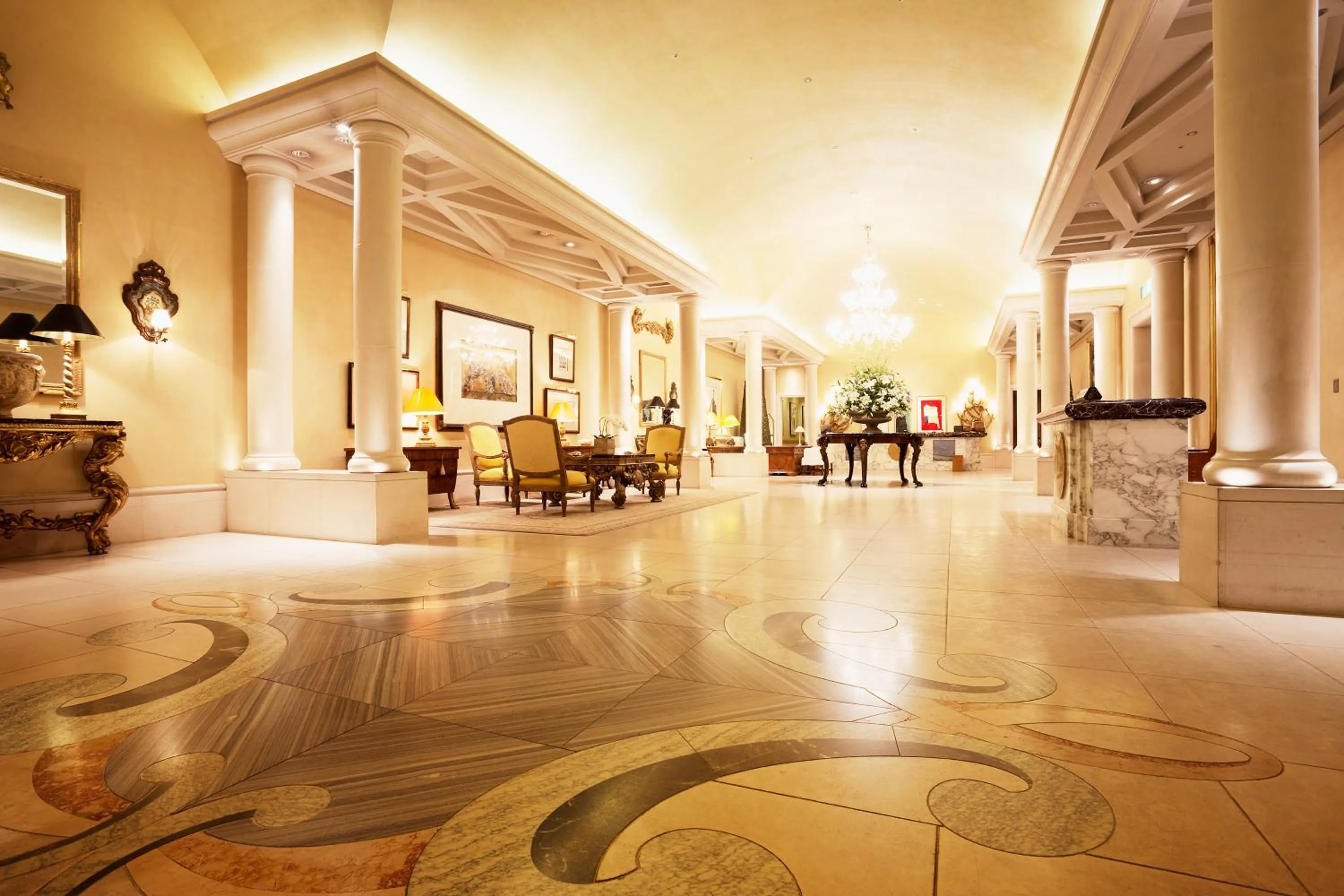 Lobby or reception in Hotel Hankyu International