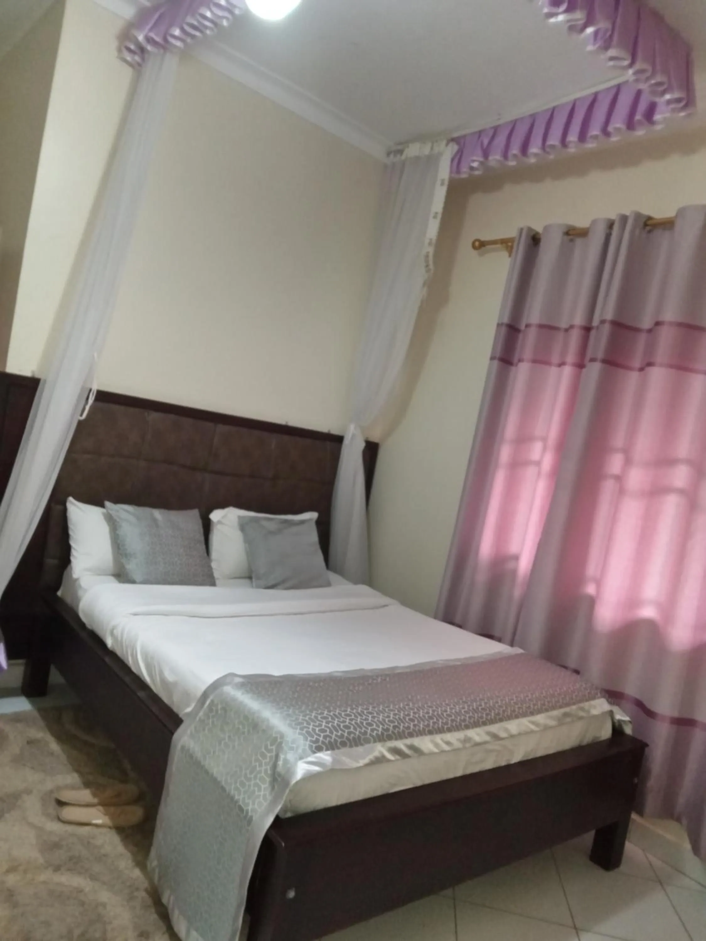 Forest breeze hotel mbarara