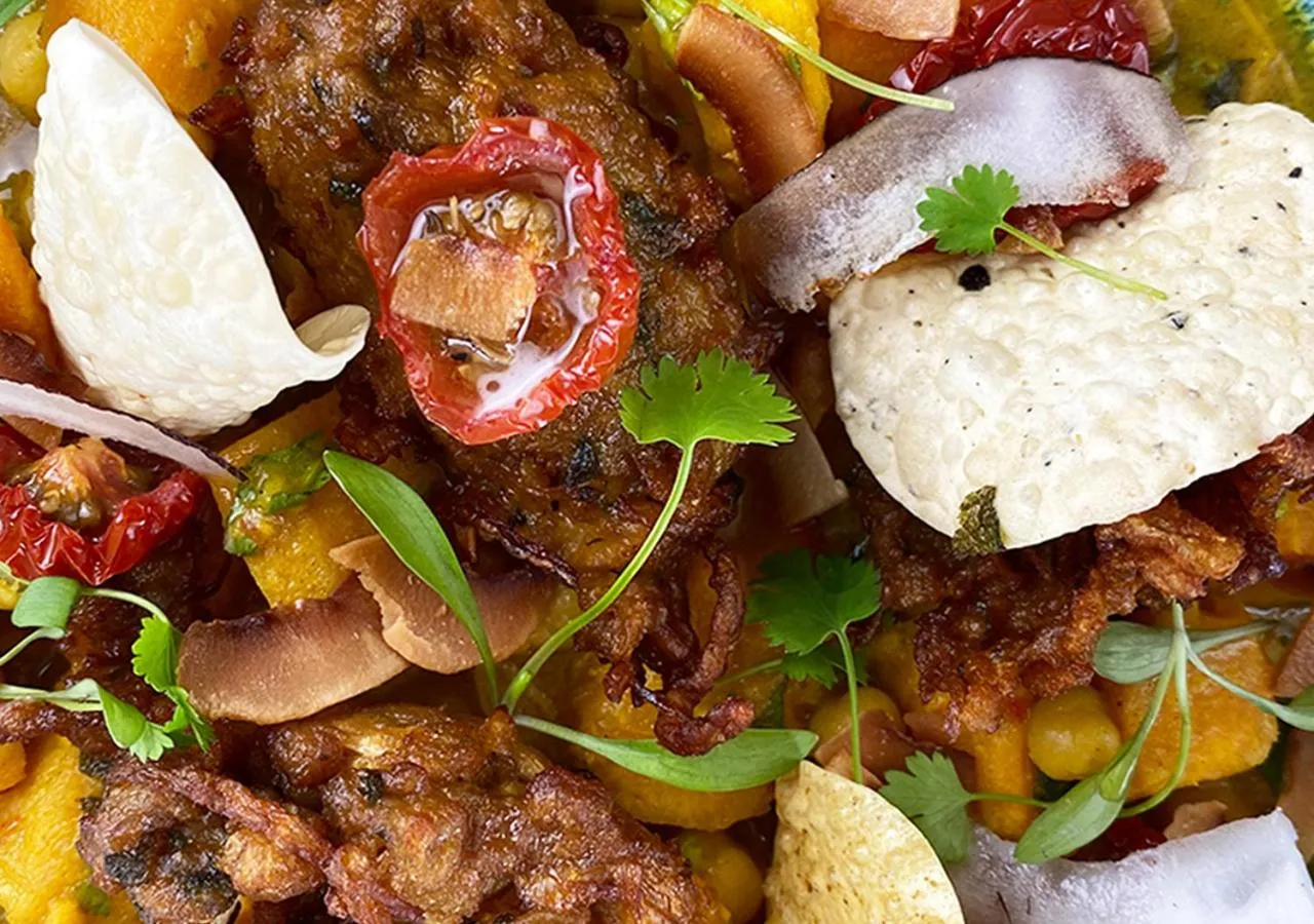 Food and drinks in Harbour Heights Hotel