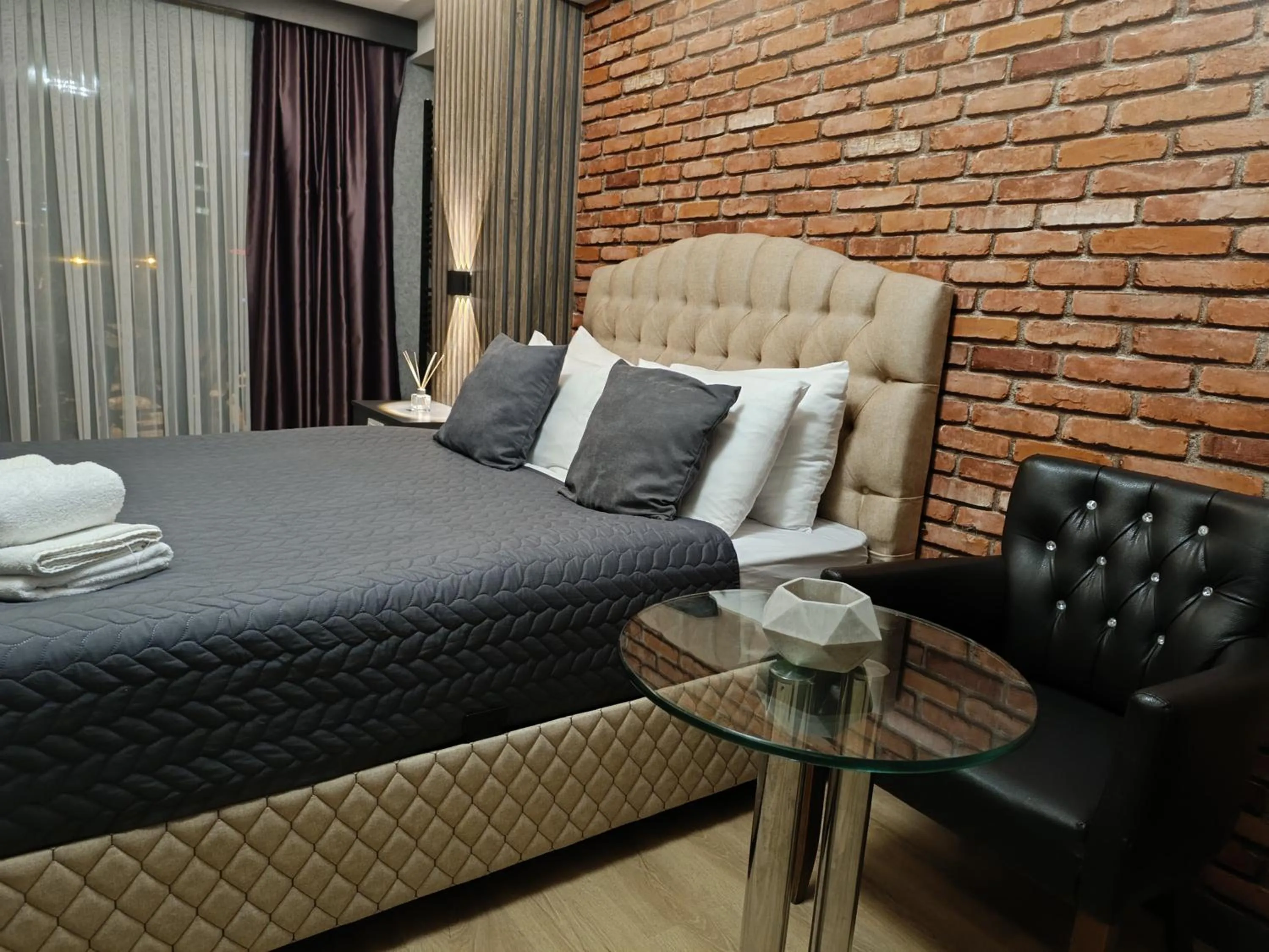 Bedroom, Bed in Nomad Hub Istanbul Residence
