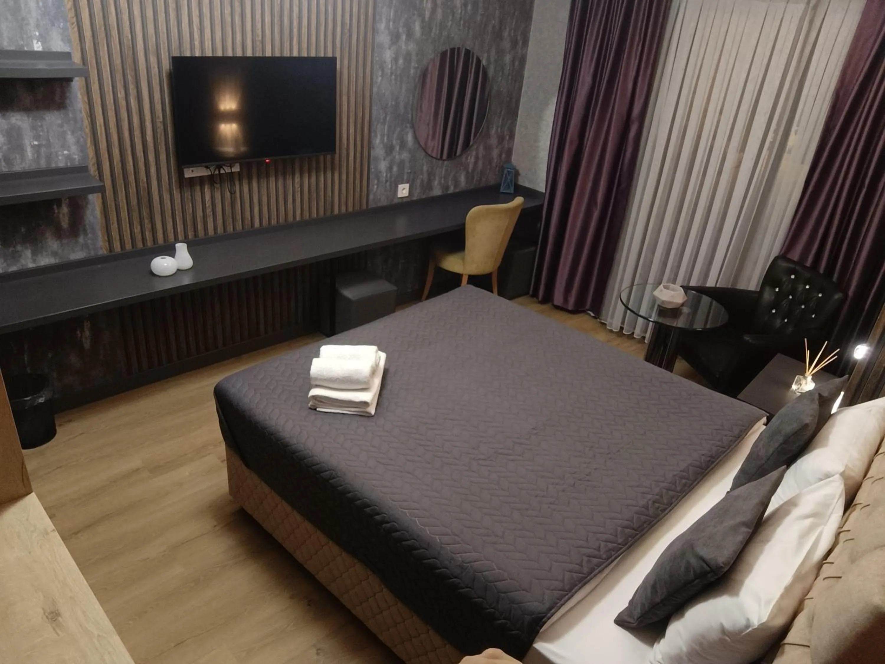 Bed in Nomad Hub Istanbul Residence