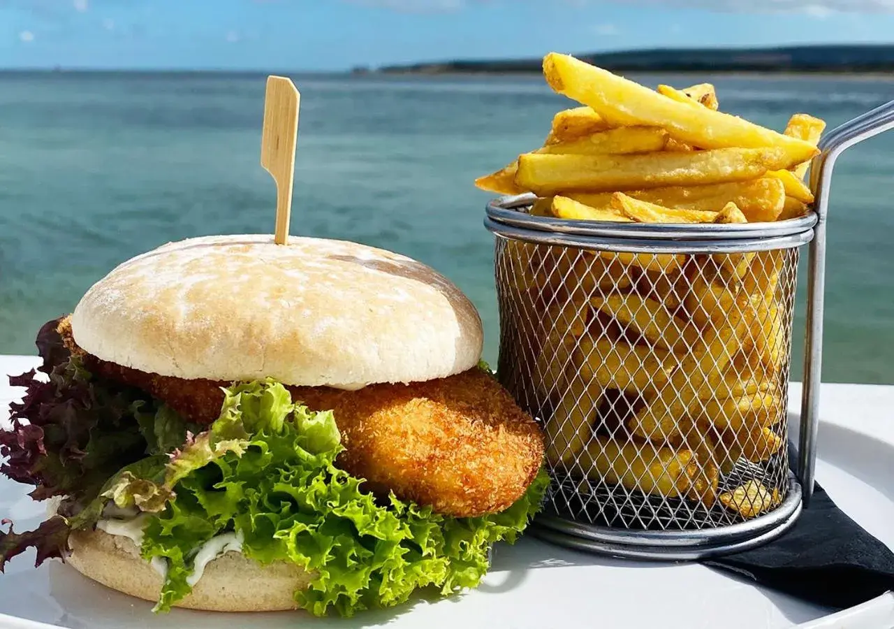 Restaurant/places to eat in Haven Hotel Restaurant/places to eat in Haven Hotel