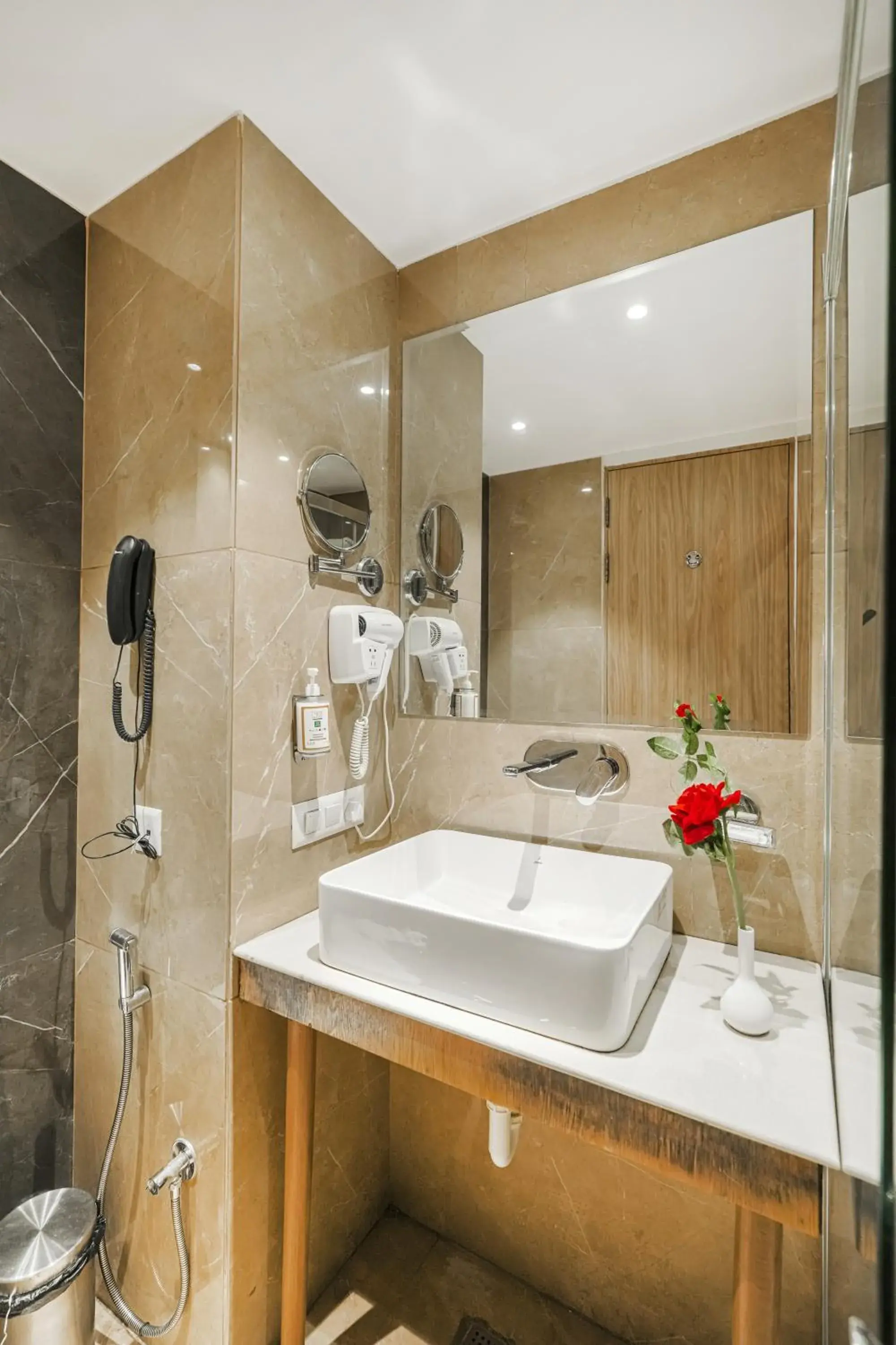 Bathroom in Quality Inn Elite Levelup Boutique Bathroom in Quality Inn Elite Levelup Boutique