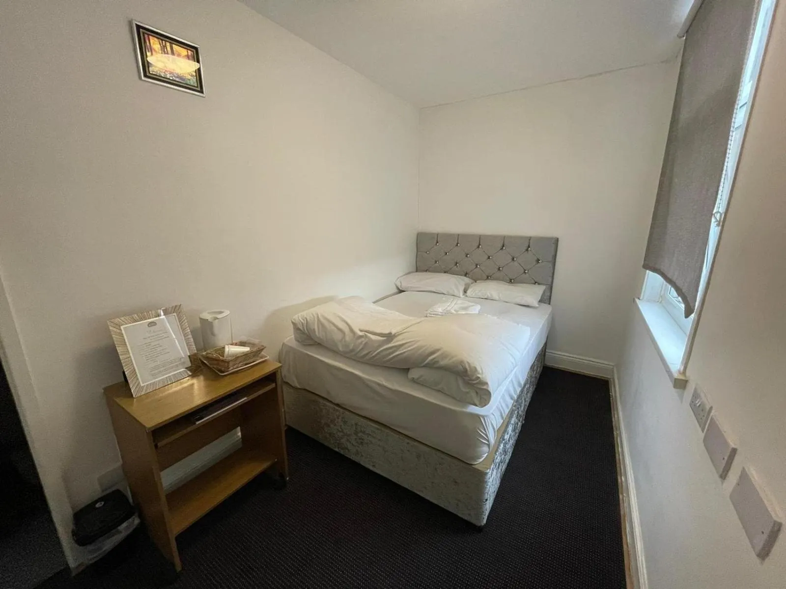 Bedroom in Star Hotel, South Leicester