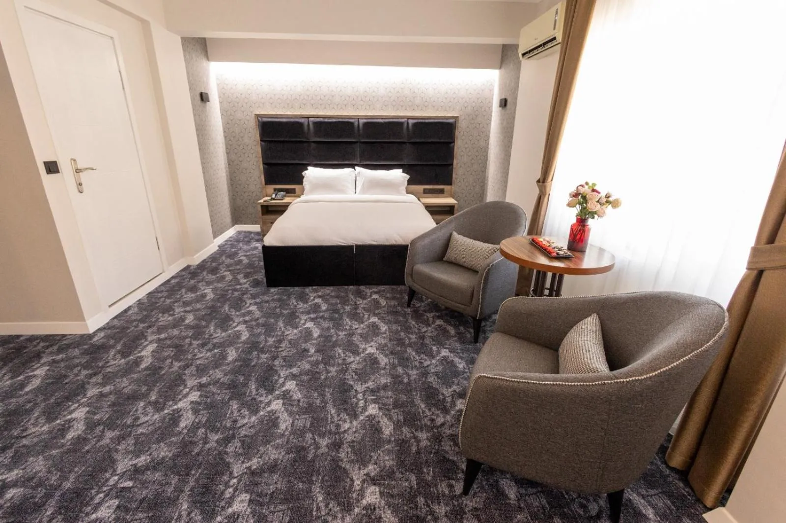 Bed in COMFORT HOUSE HOTEL