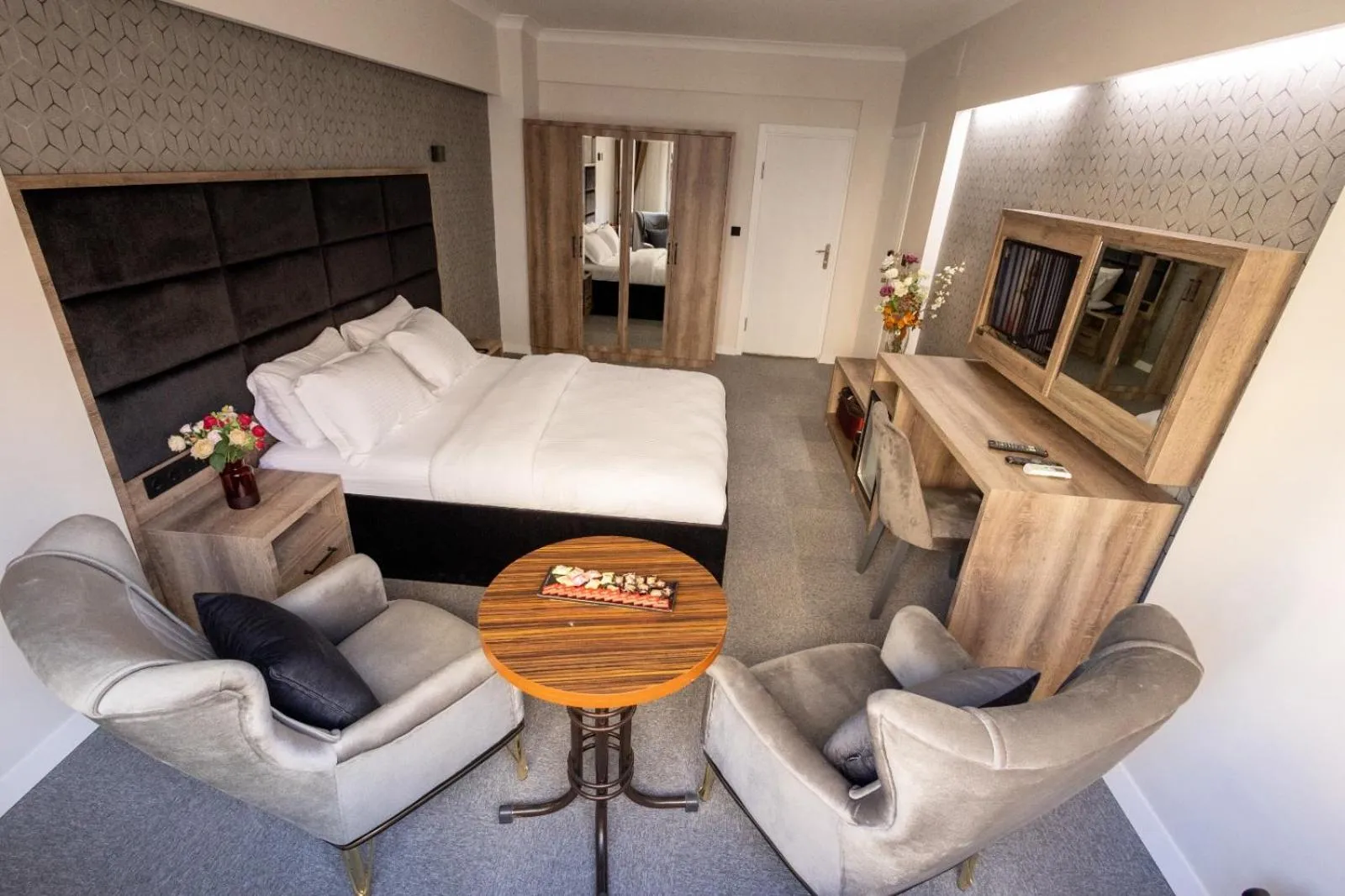 Bed in COMFORT HOUSE HOTEL