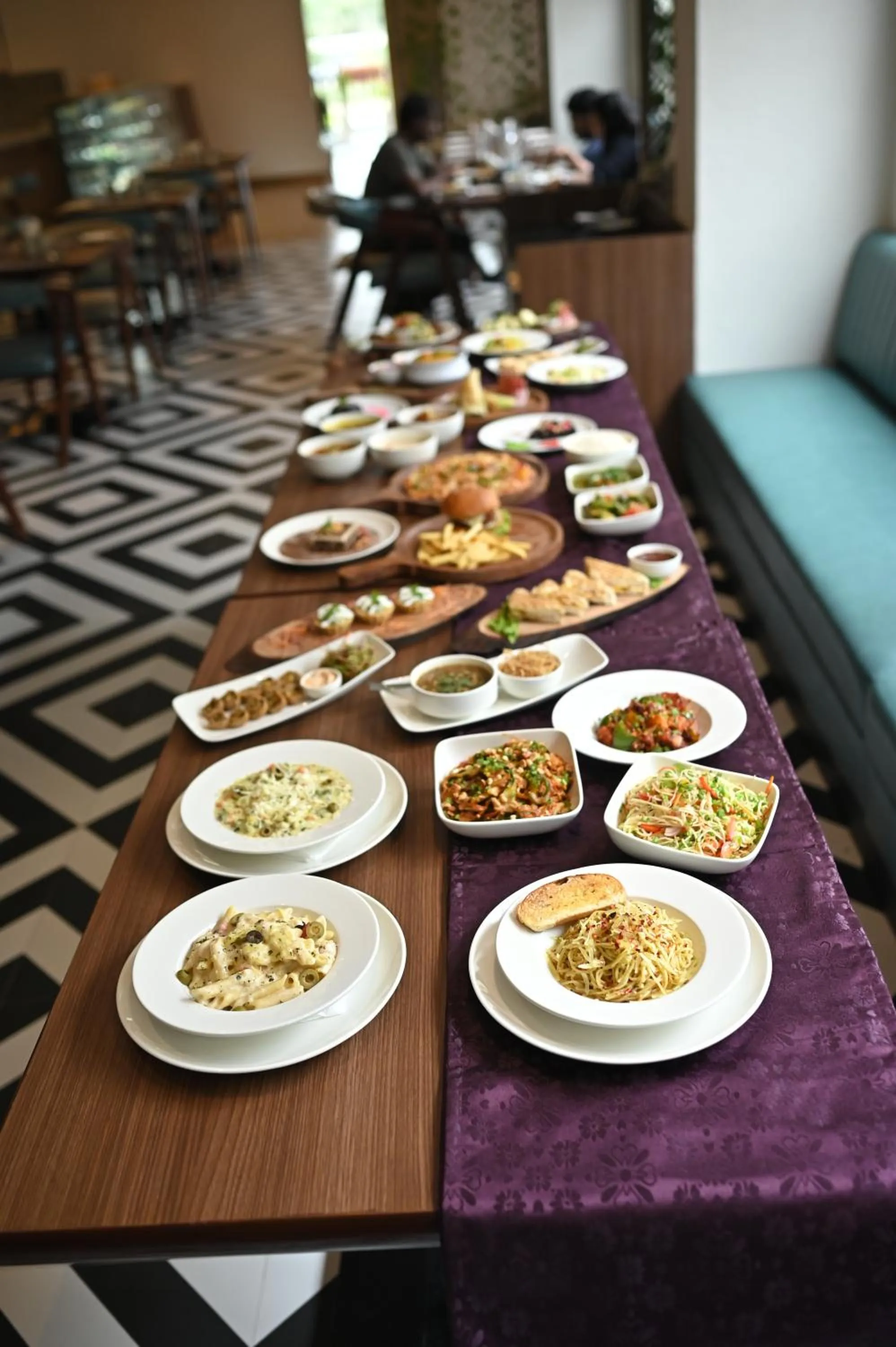 Restaurant/places to eat in Sachika Hotels, Guwahati