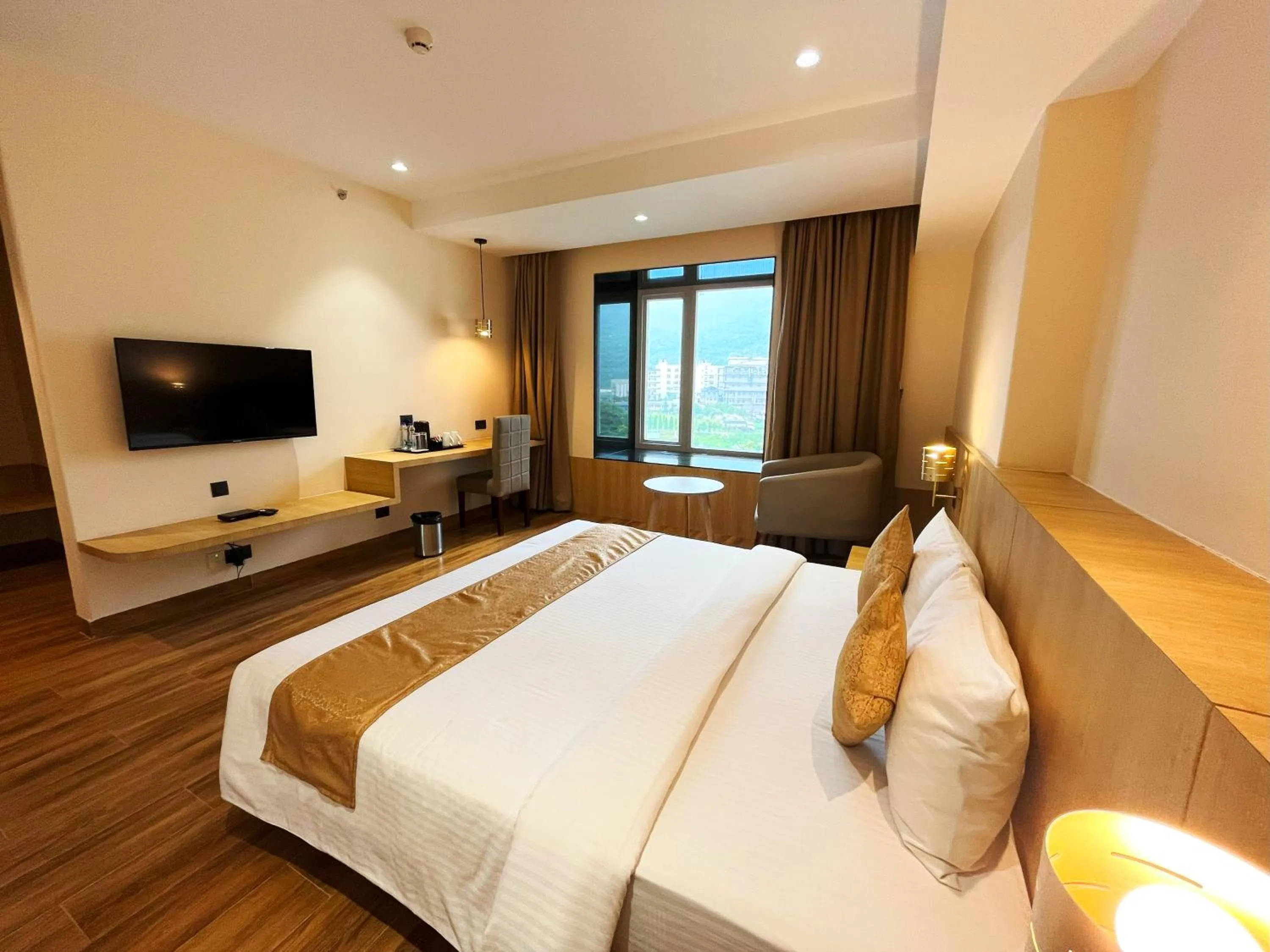 Bed in Sachika Hotels, Guwahati